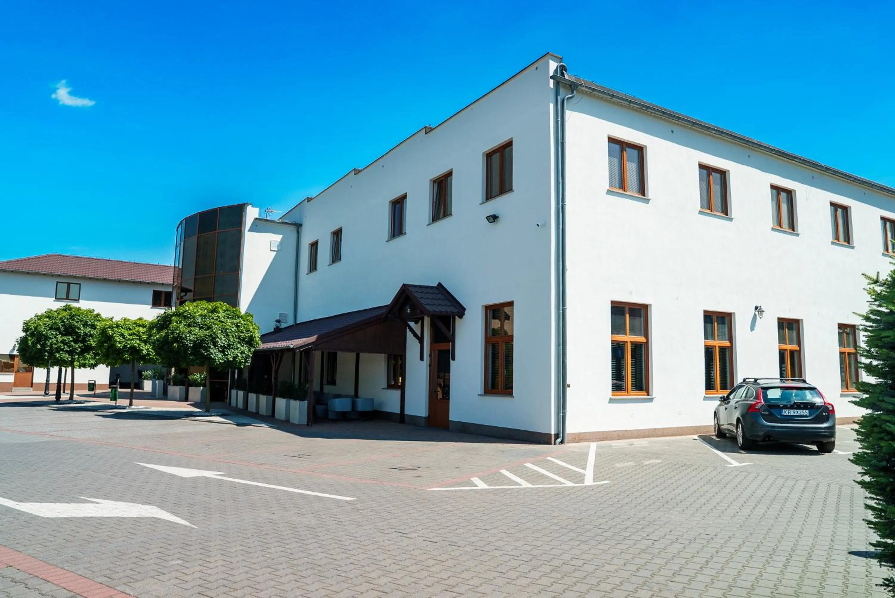 Property building in Hotel Reśliński