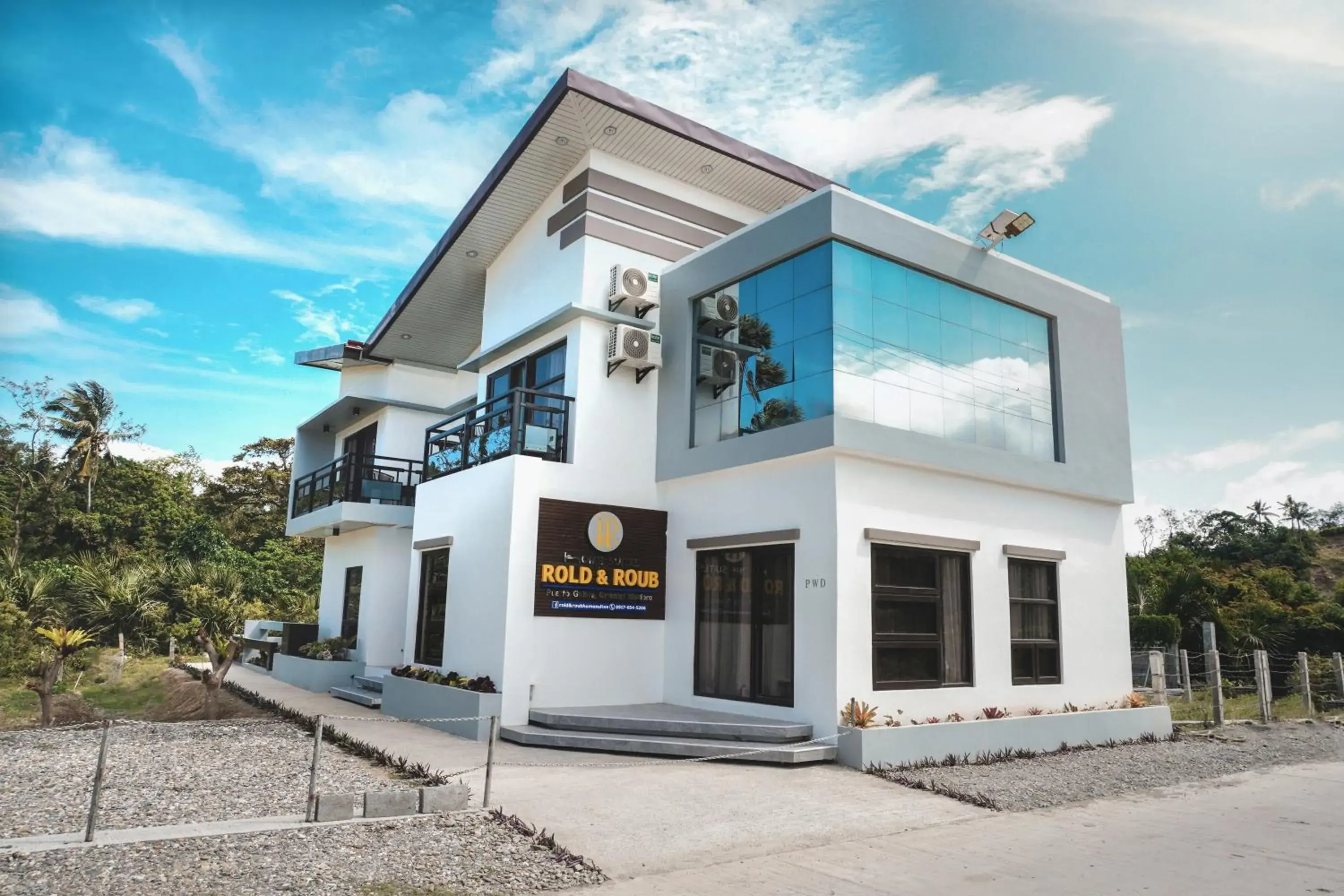 Property building in Rold and Roub Home Suites powered by Cocotel Property building in Rold and Roub Home Suites powered by Cocotel