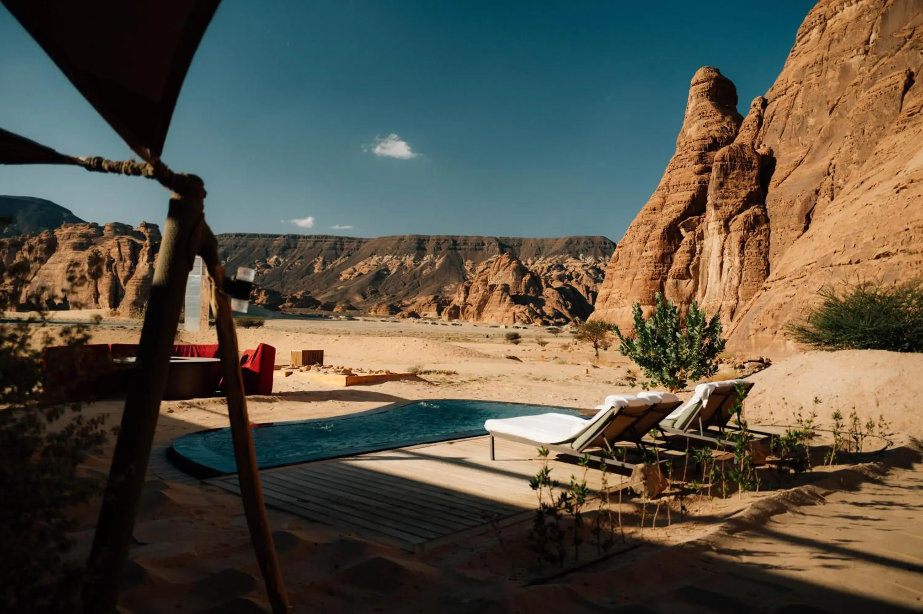 Luxury Three Bedroom Villa in Ashar Tented Resort Luxury Three Bedroom Villa in Ashar Tented Resort