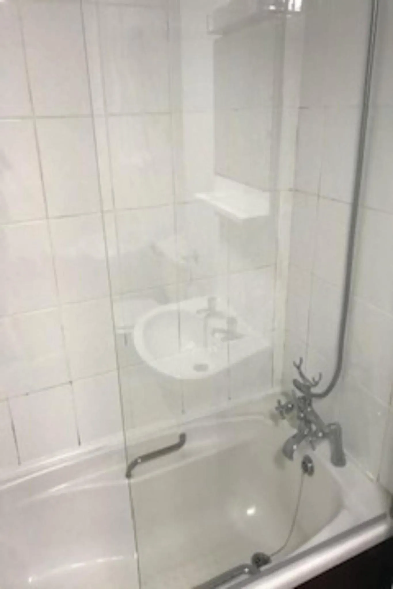 Bathroom in The Dolphin Inn