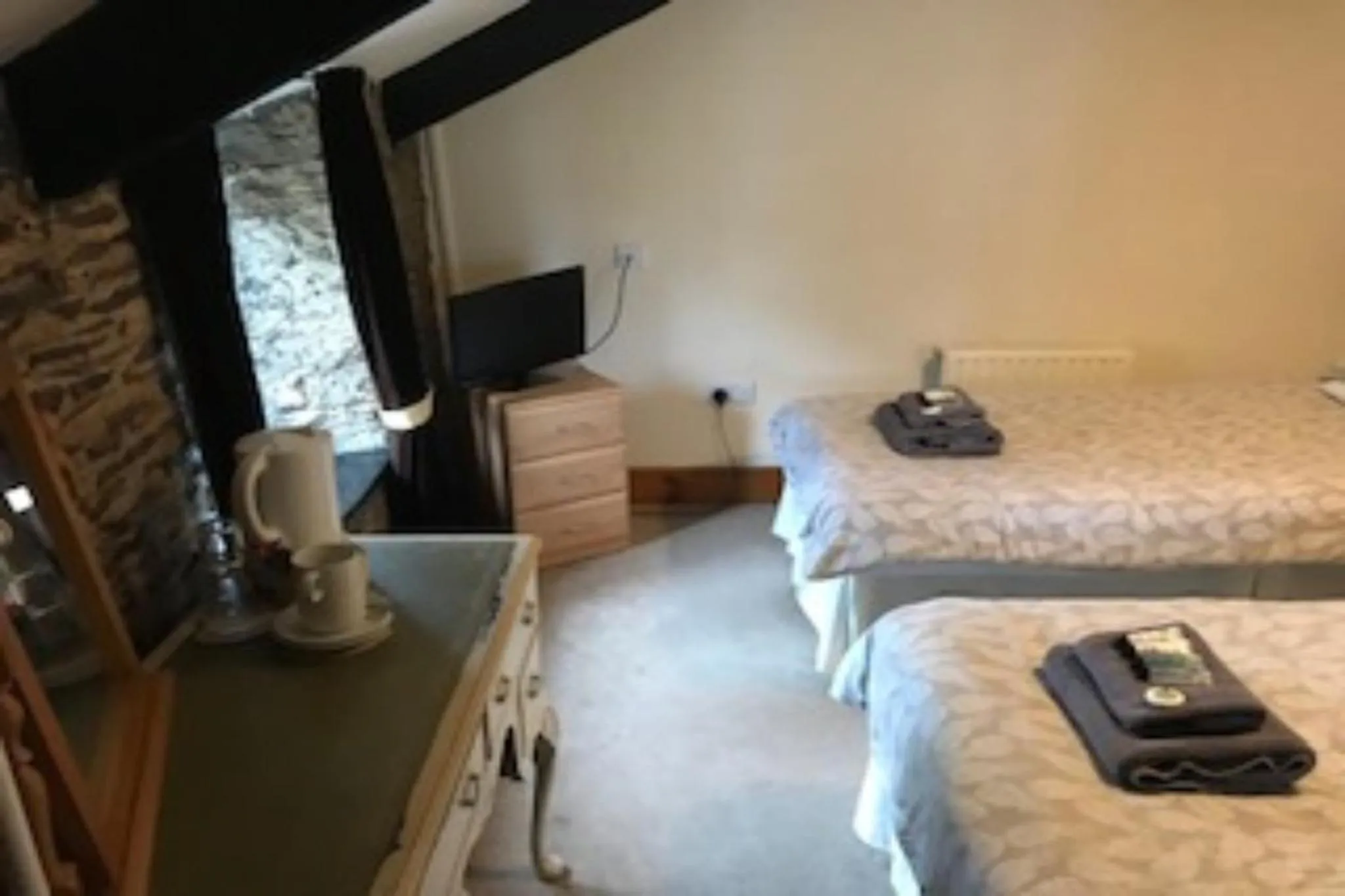 Bedroom, Bed in The Dolphin Inn