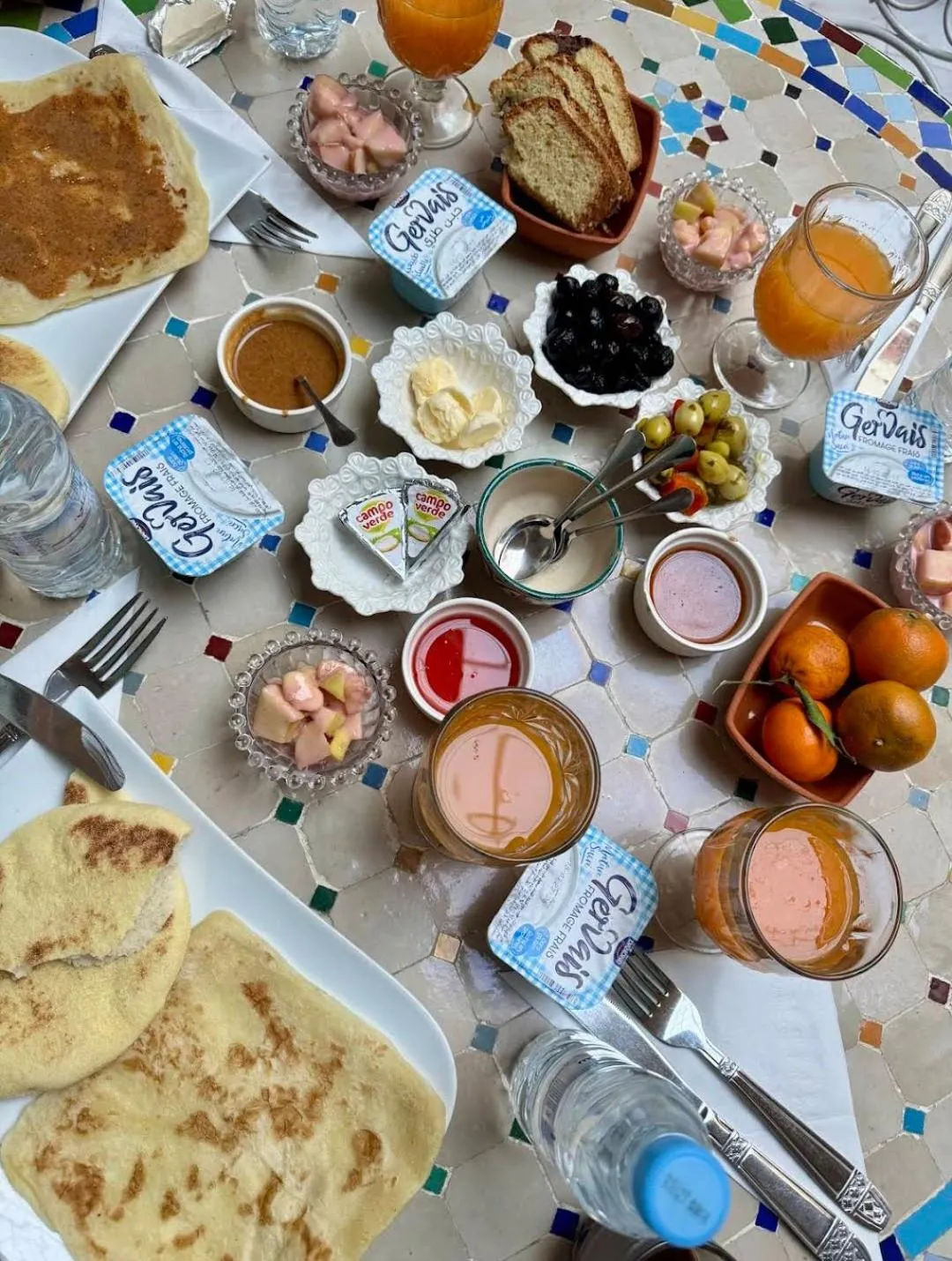Breakfast in RIAD ESMERALDA By Dar Ouezzani