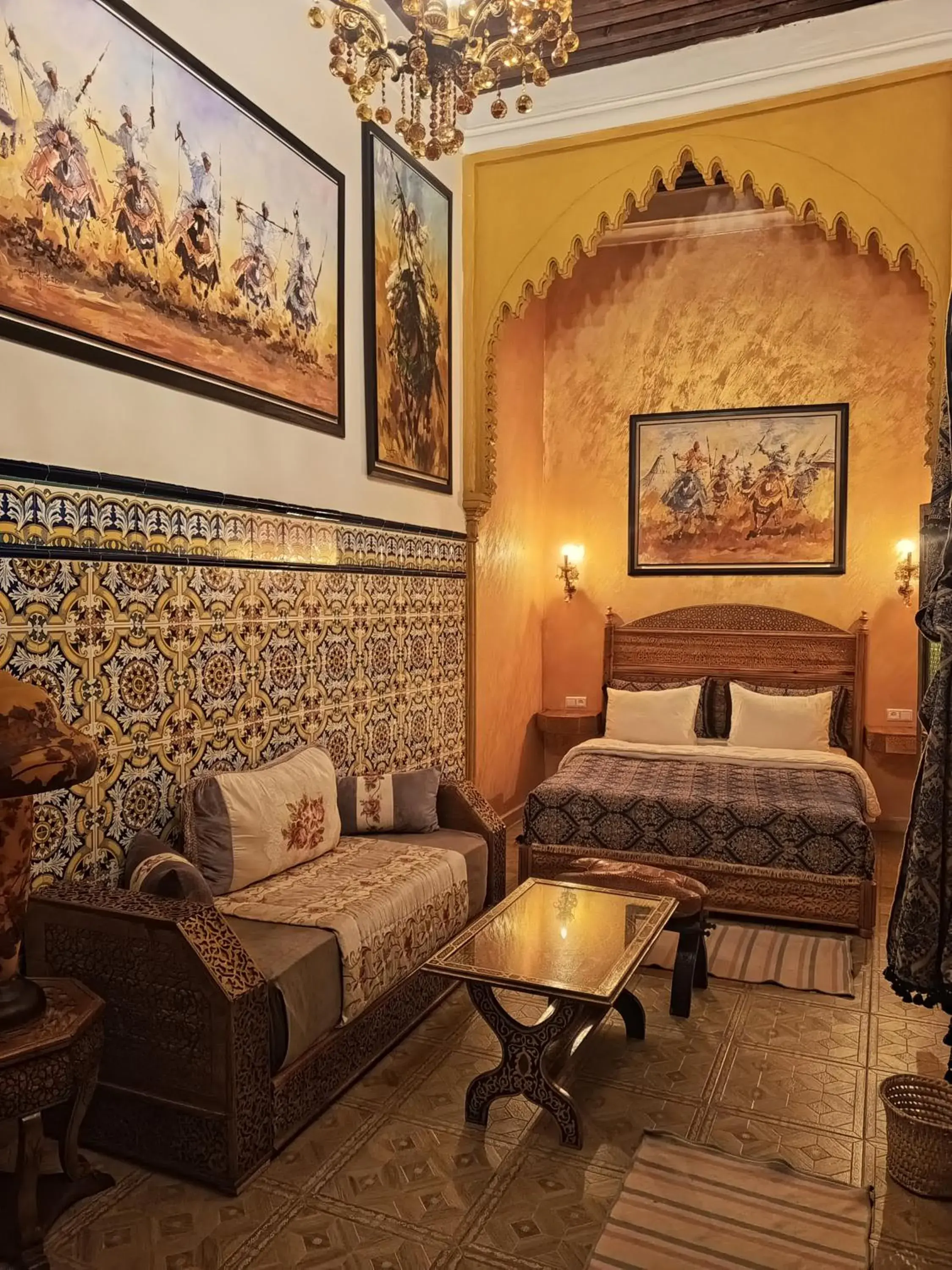 Superior King Room in RIAD ESMERALDA By Dar Ouezzani Superior King Room in RIAD ESMERALDA By Dar Ouezzani