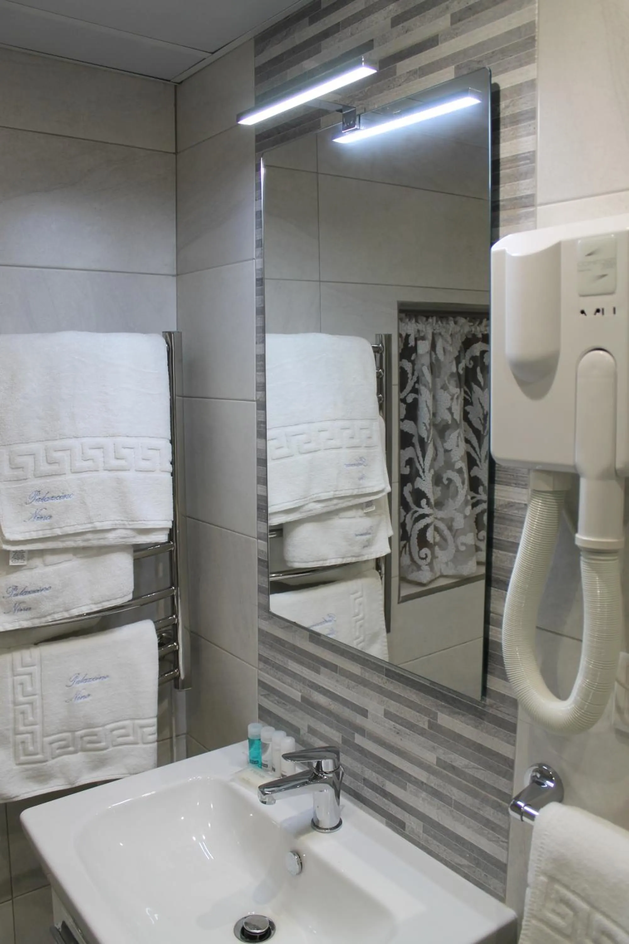 Toilet in Palazzino Nina Boutique Hotel