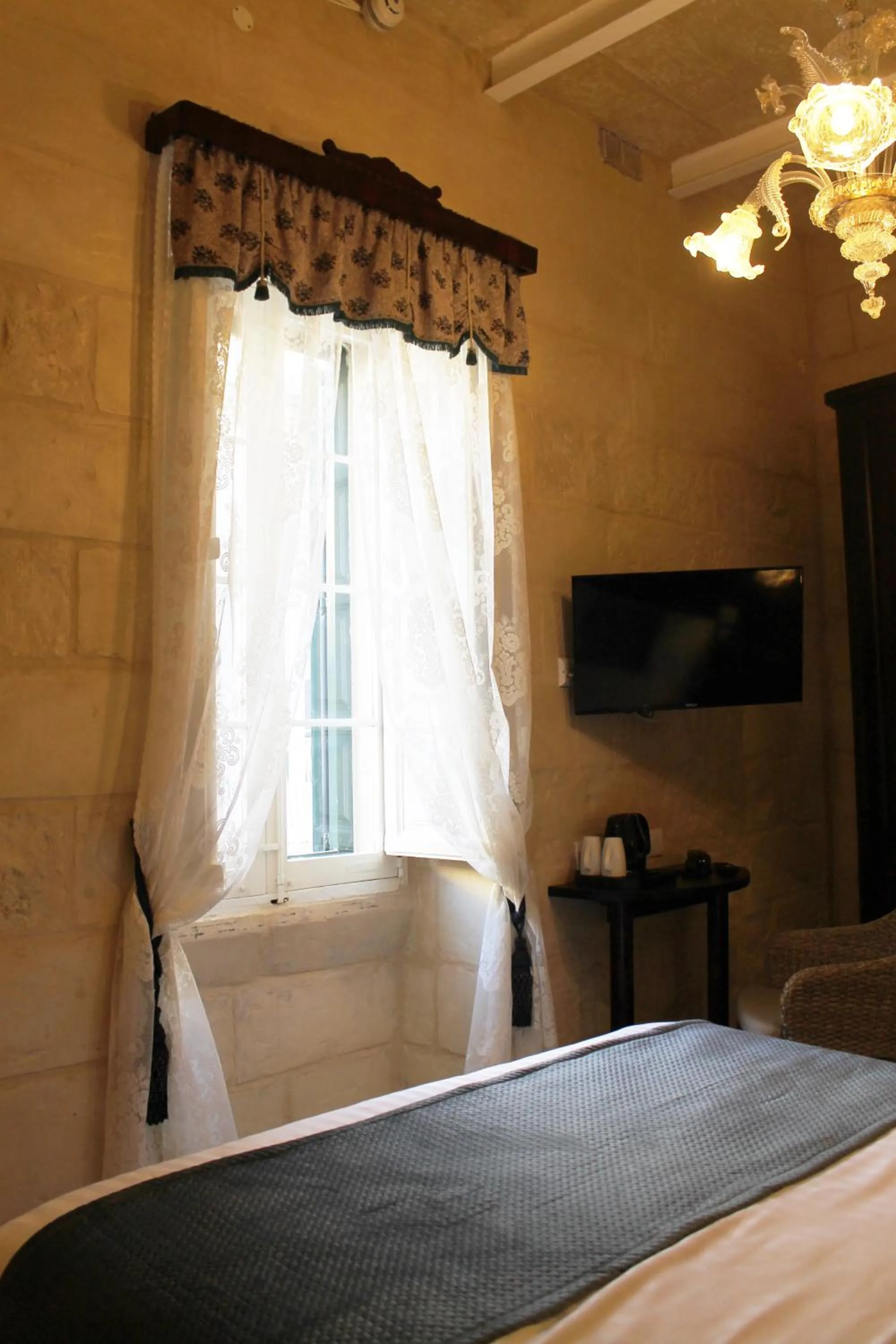 TV and multimedia, Bed in Palazzino Nina Boutique Hotel