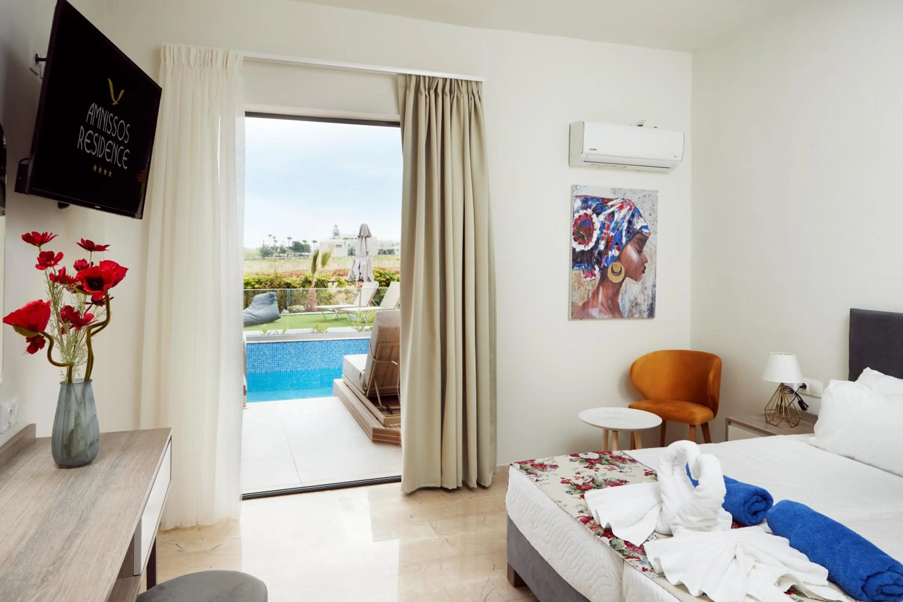 Property building in Amnissos Residence