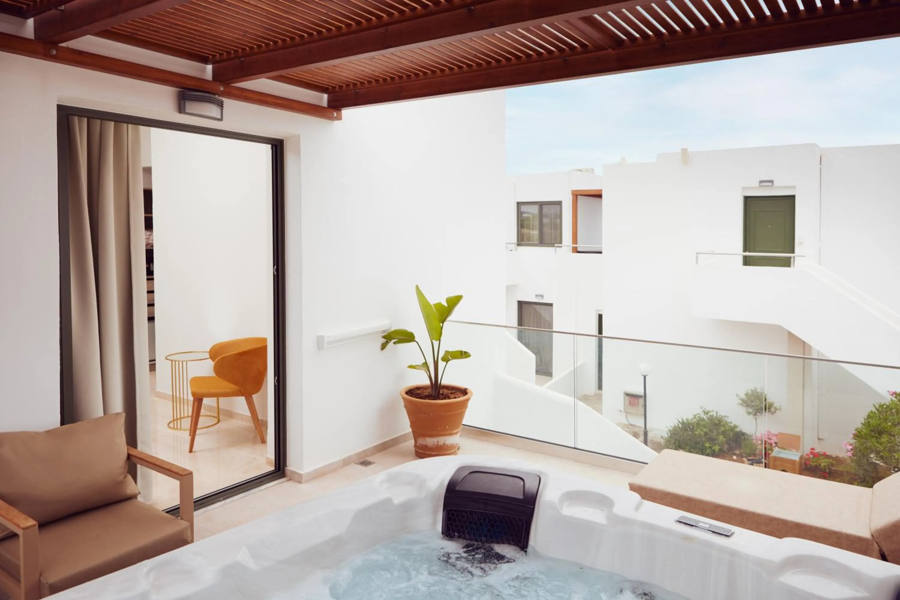 Hot Tub in Amnissos Residence