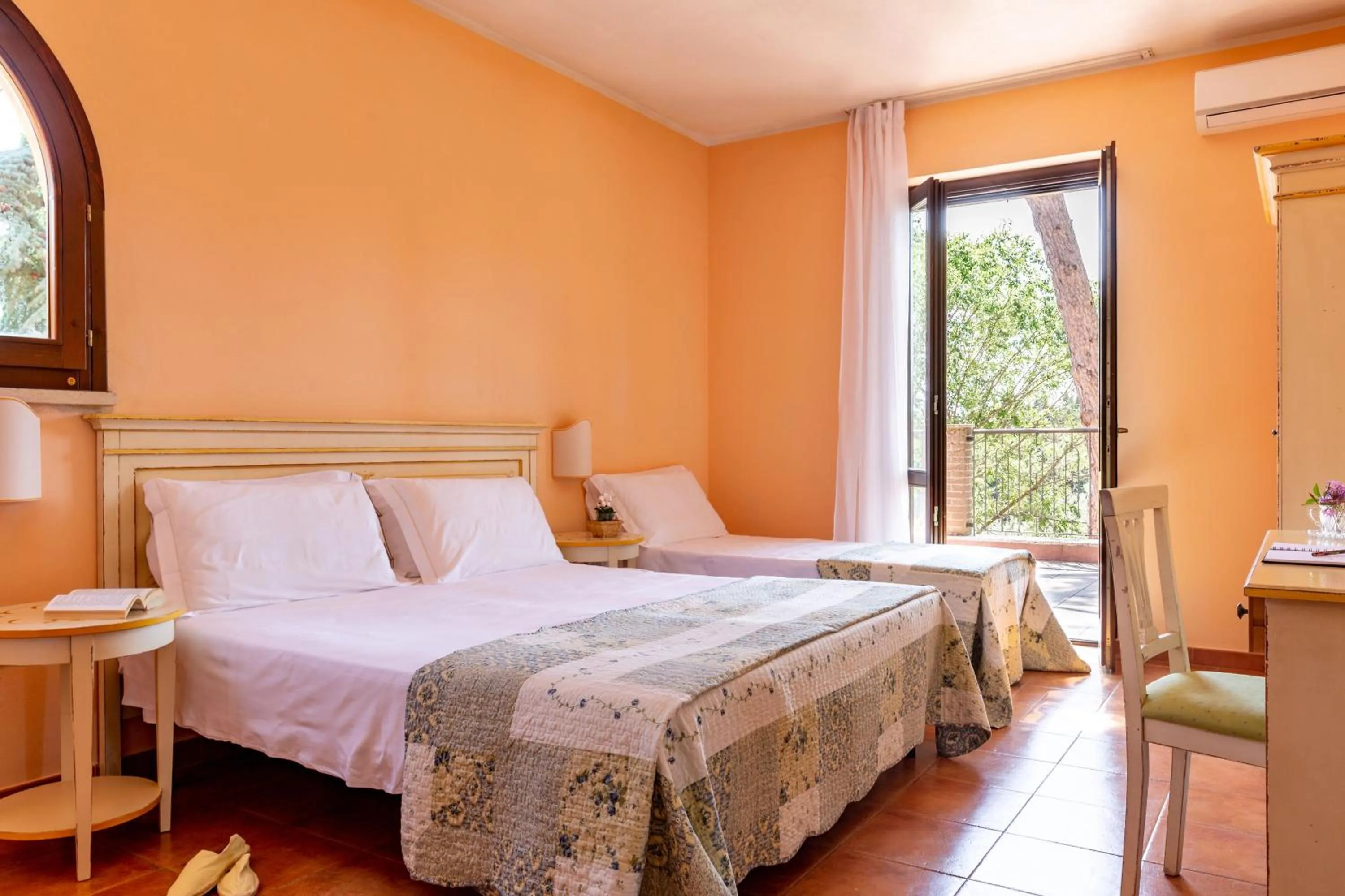 Bedroom, Bed in Palazzo Vittoria