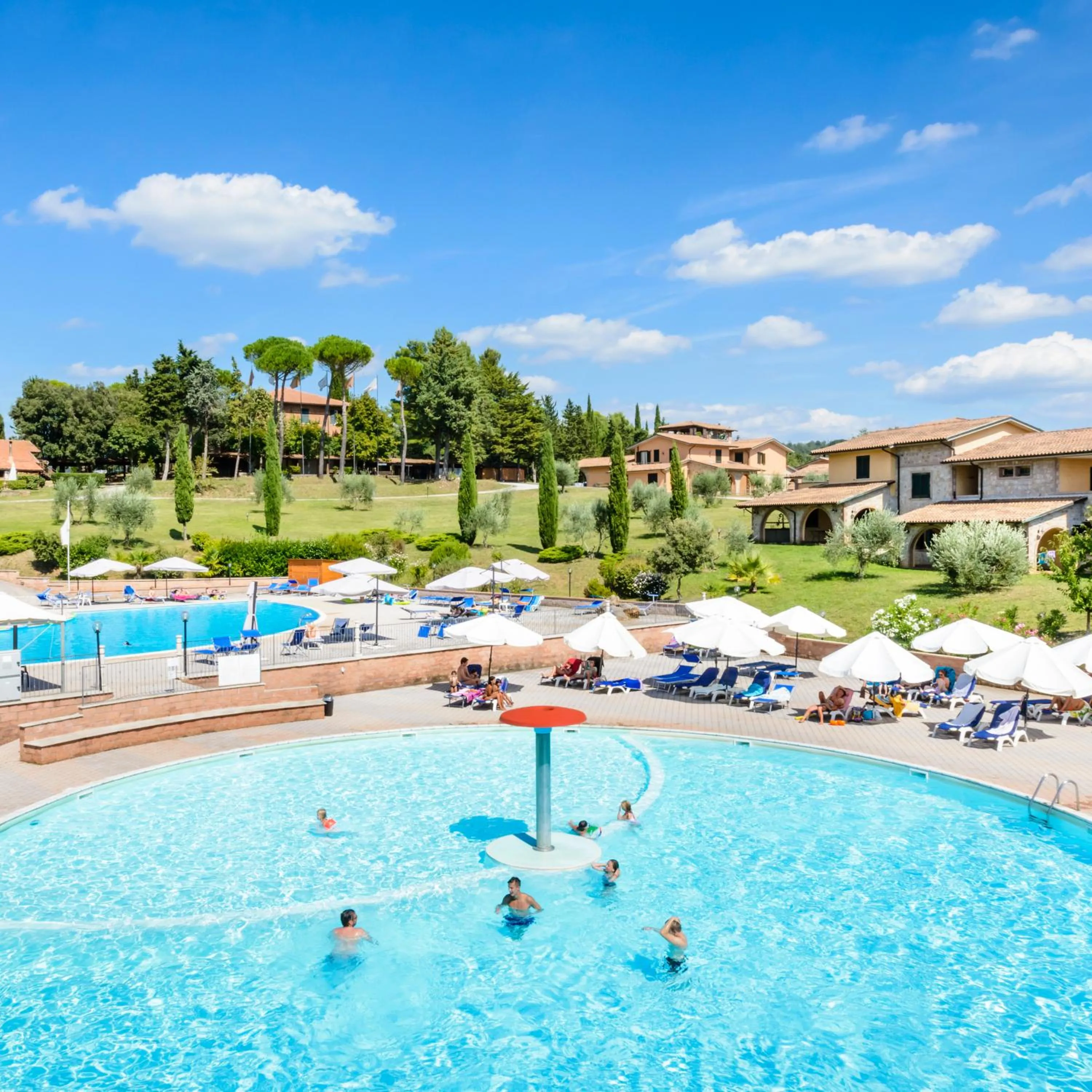 Swimming pool in Palazzo Vittoria