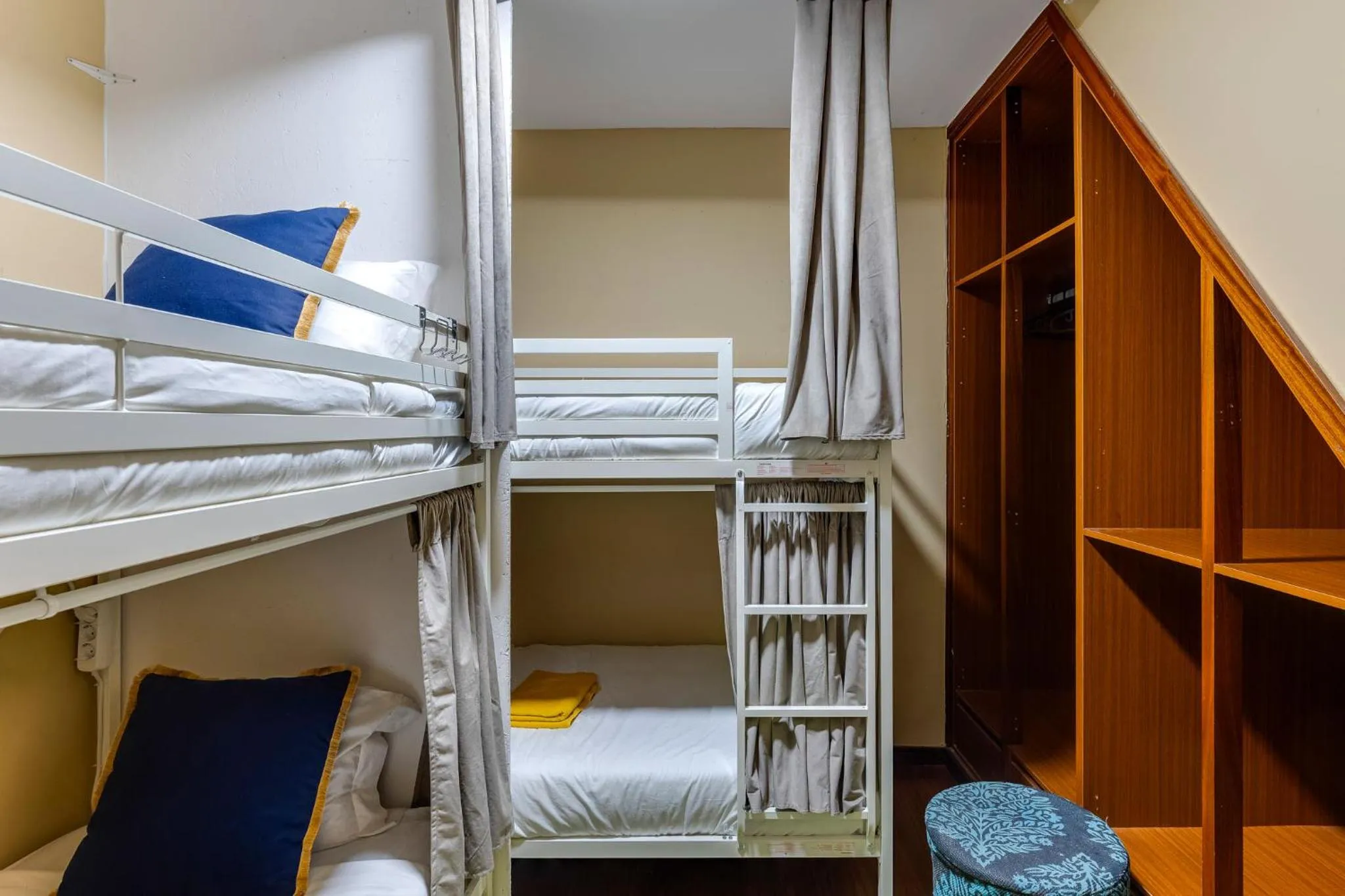 Bed in Garden in Town Hostel