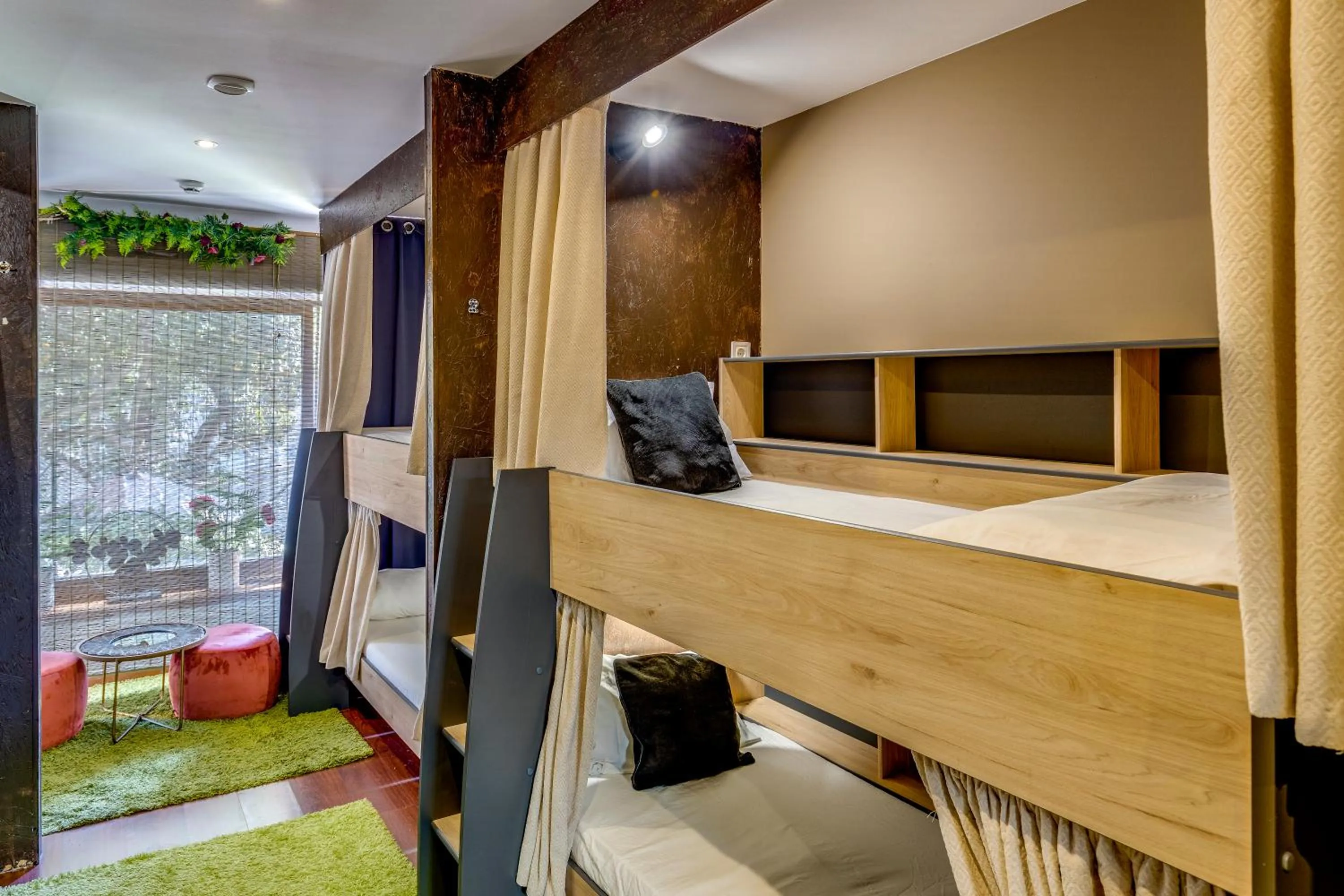 Bed in Garden in Town Hostel