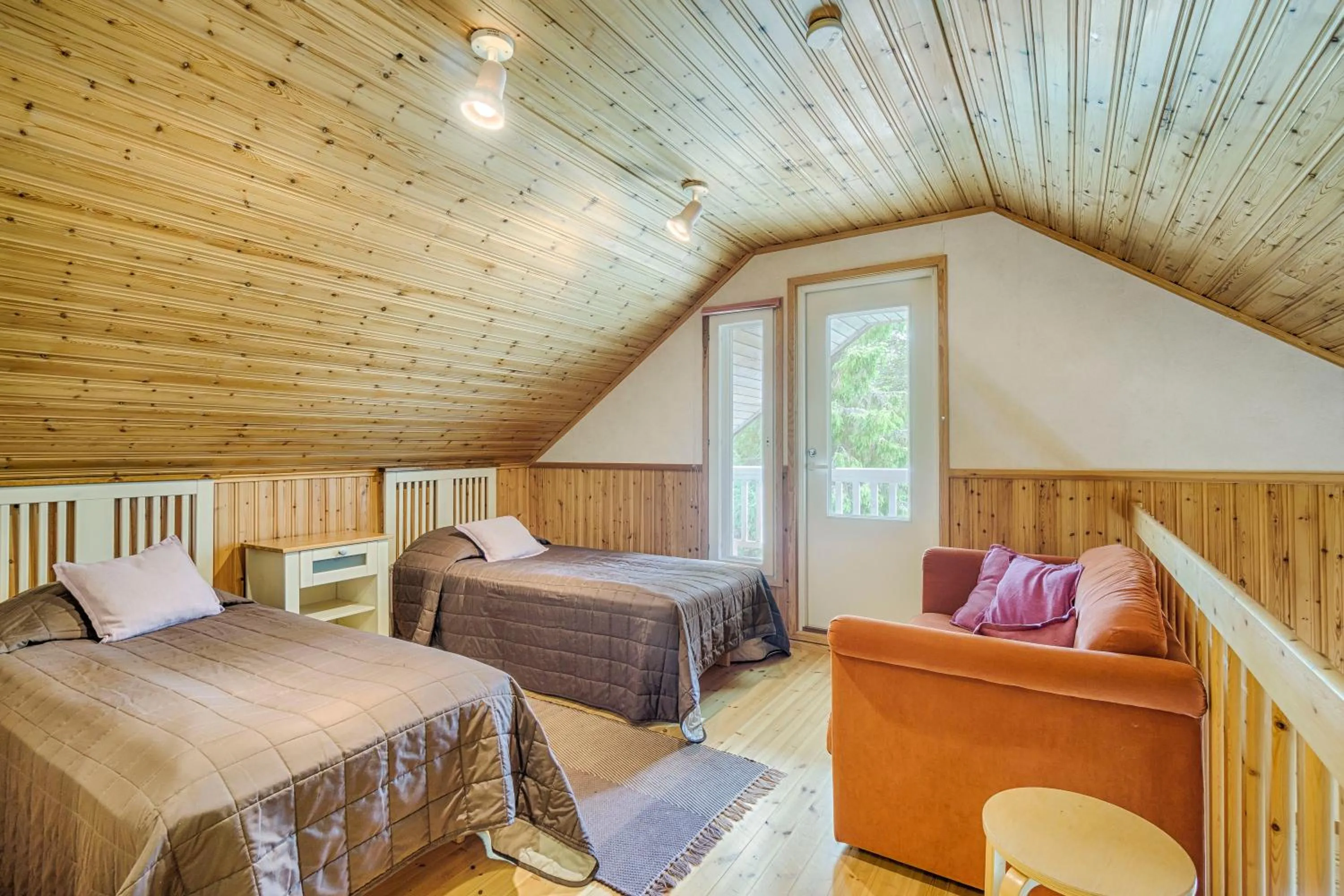 Bedroom, Bed in Iisakki Village