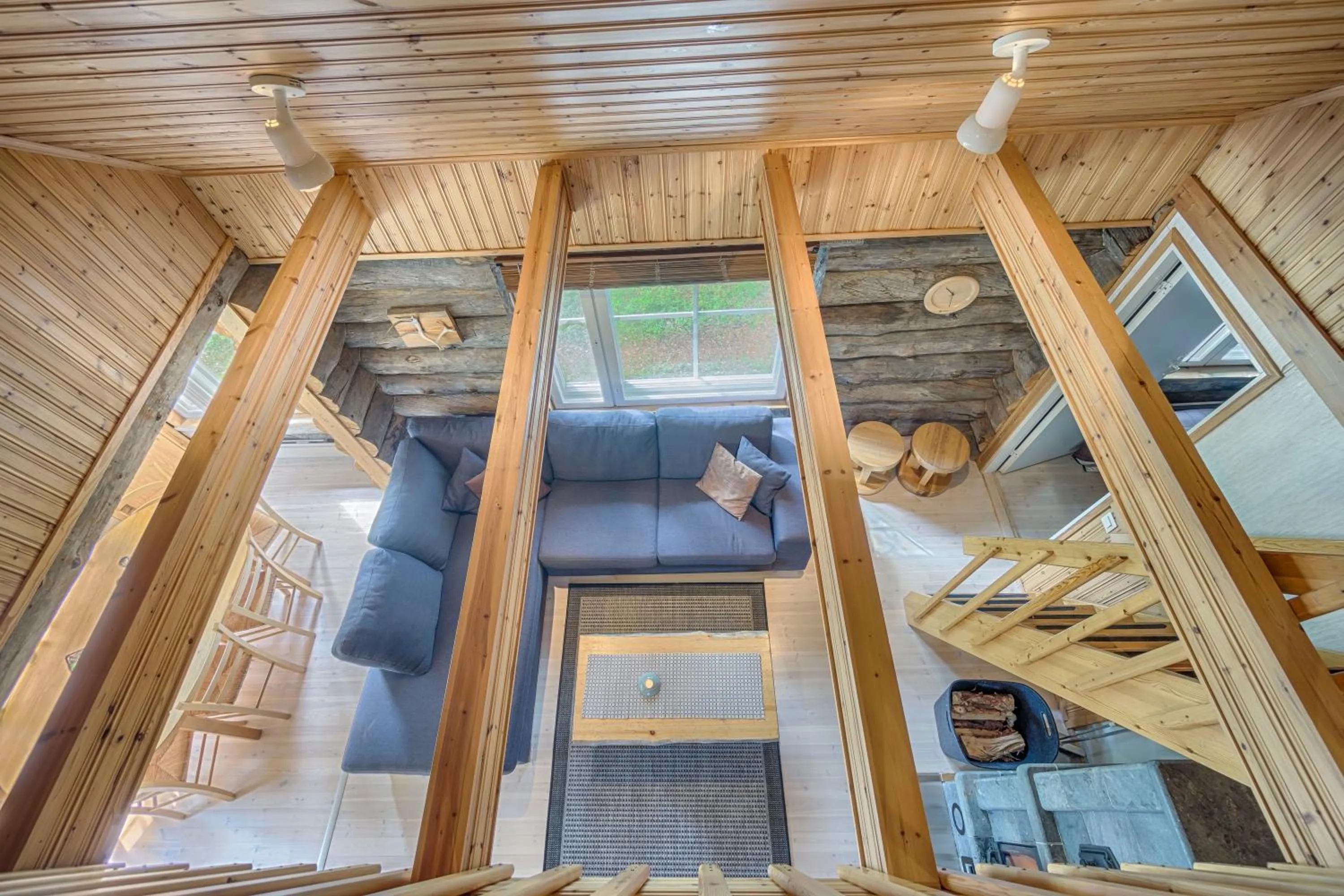 Living room in Iisakki Village