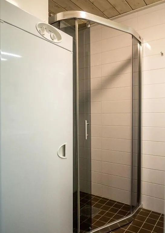 Bathroom in Iisakki Village