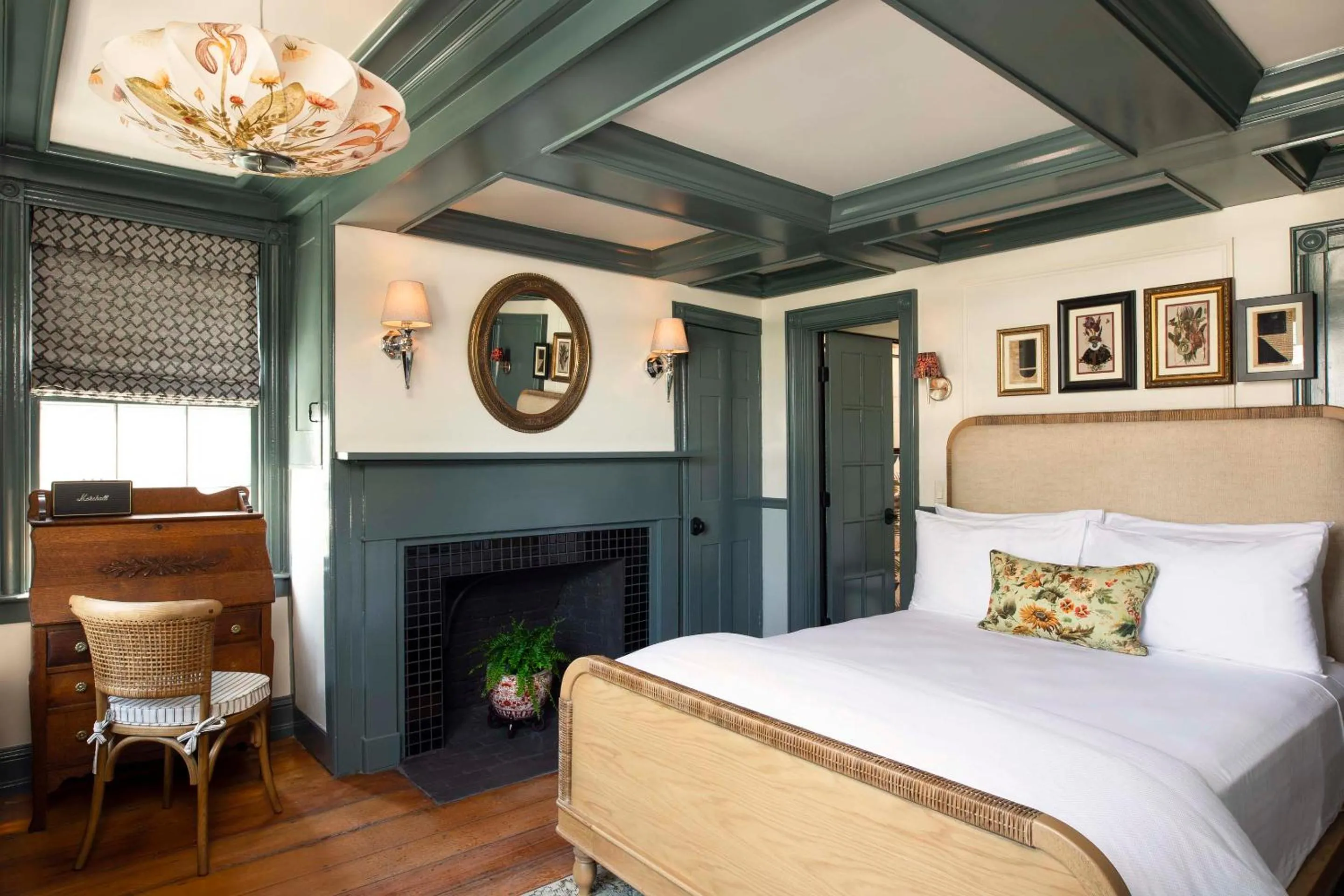 Bedroom, Bed in Life House, Nantucket