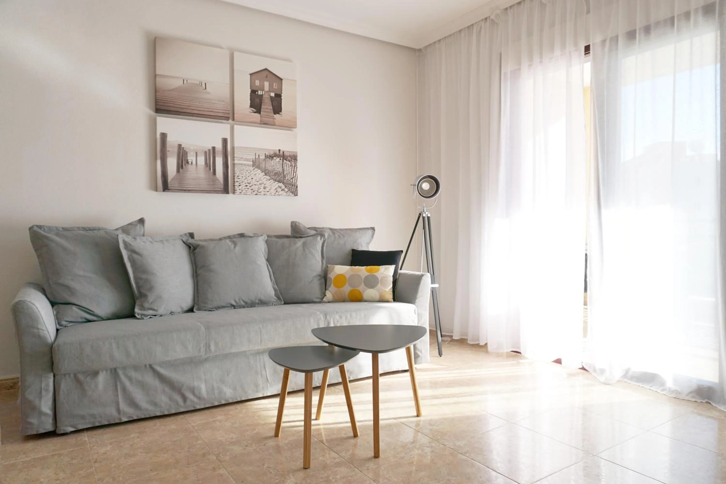 Living room in COSTA MARINA - Cabo Roig - Vista a piscina