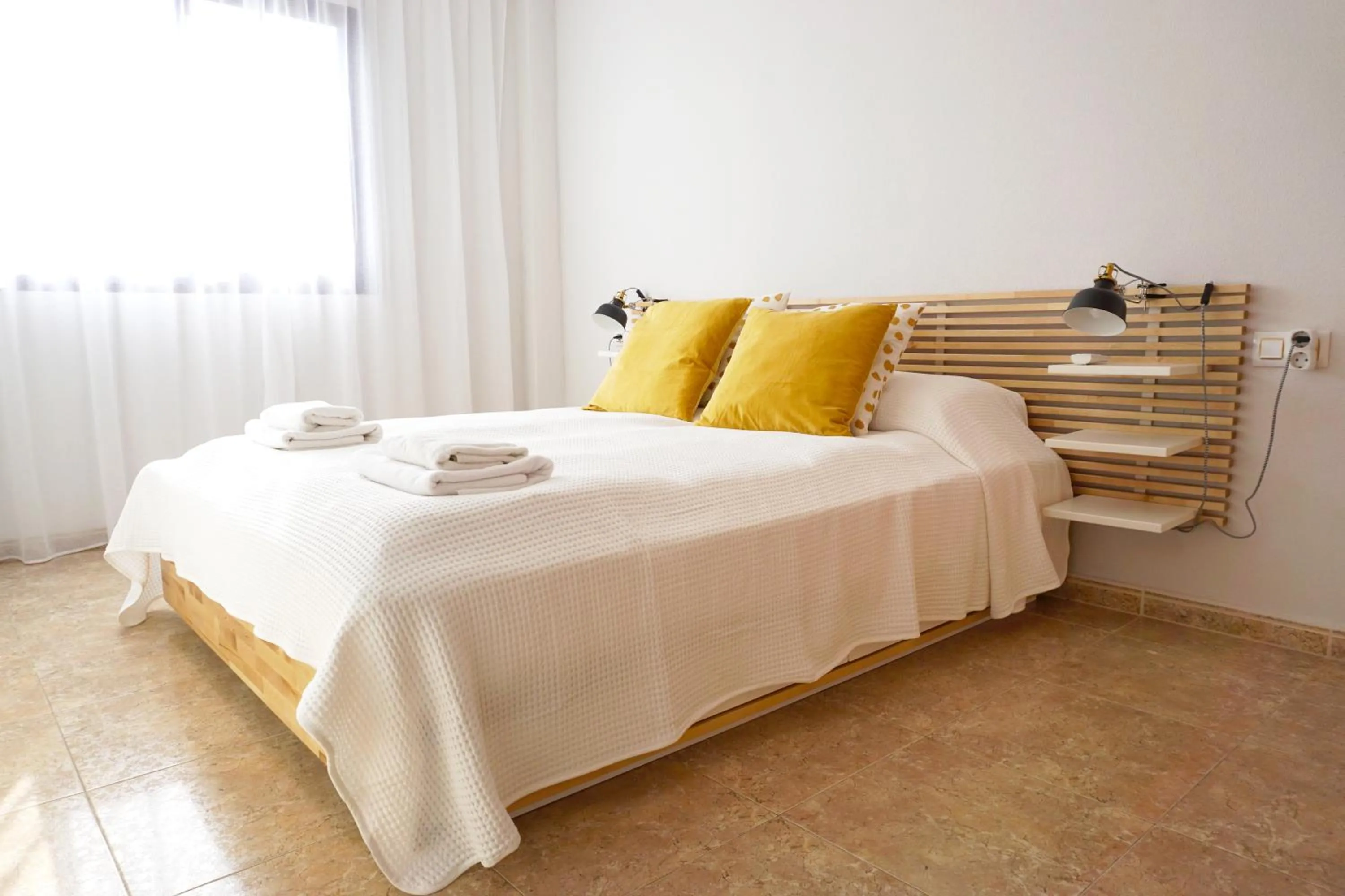 Bed in COSTA MARINA - Cabo Roig - Vista a piscina