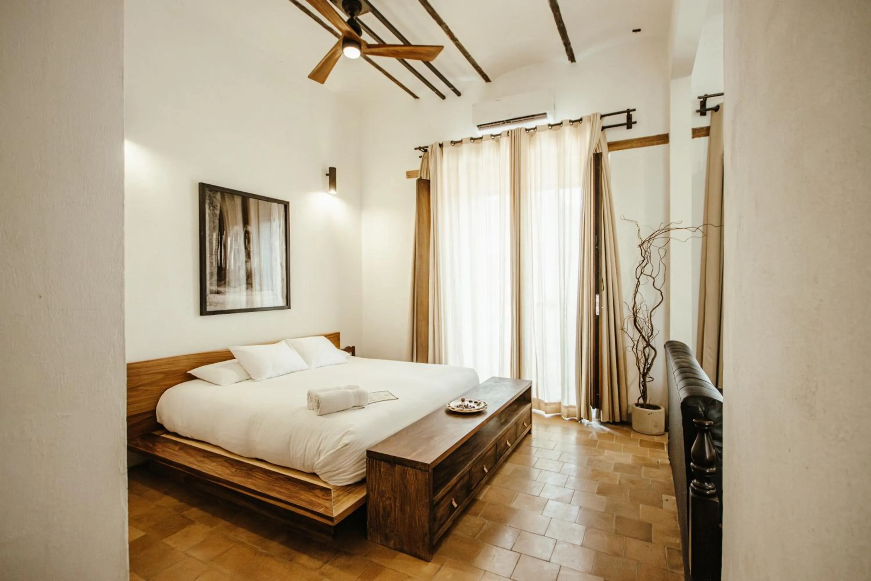 Photo of the whole room, Bed in Hotel Sin Nombre