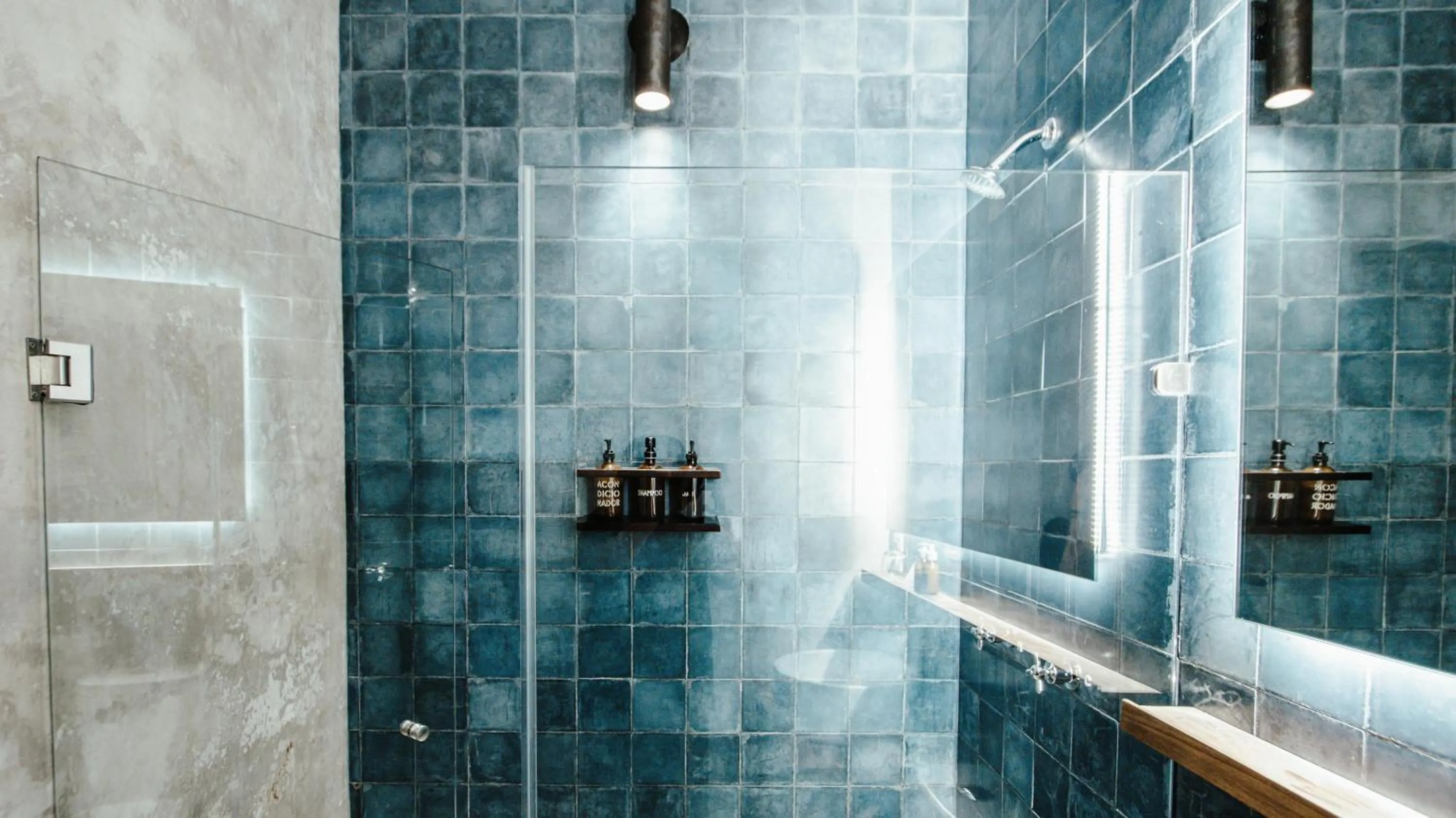 Bathroom in Hotel Sin Nombre