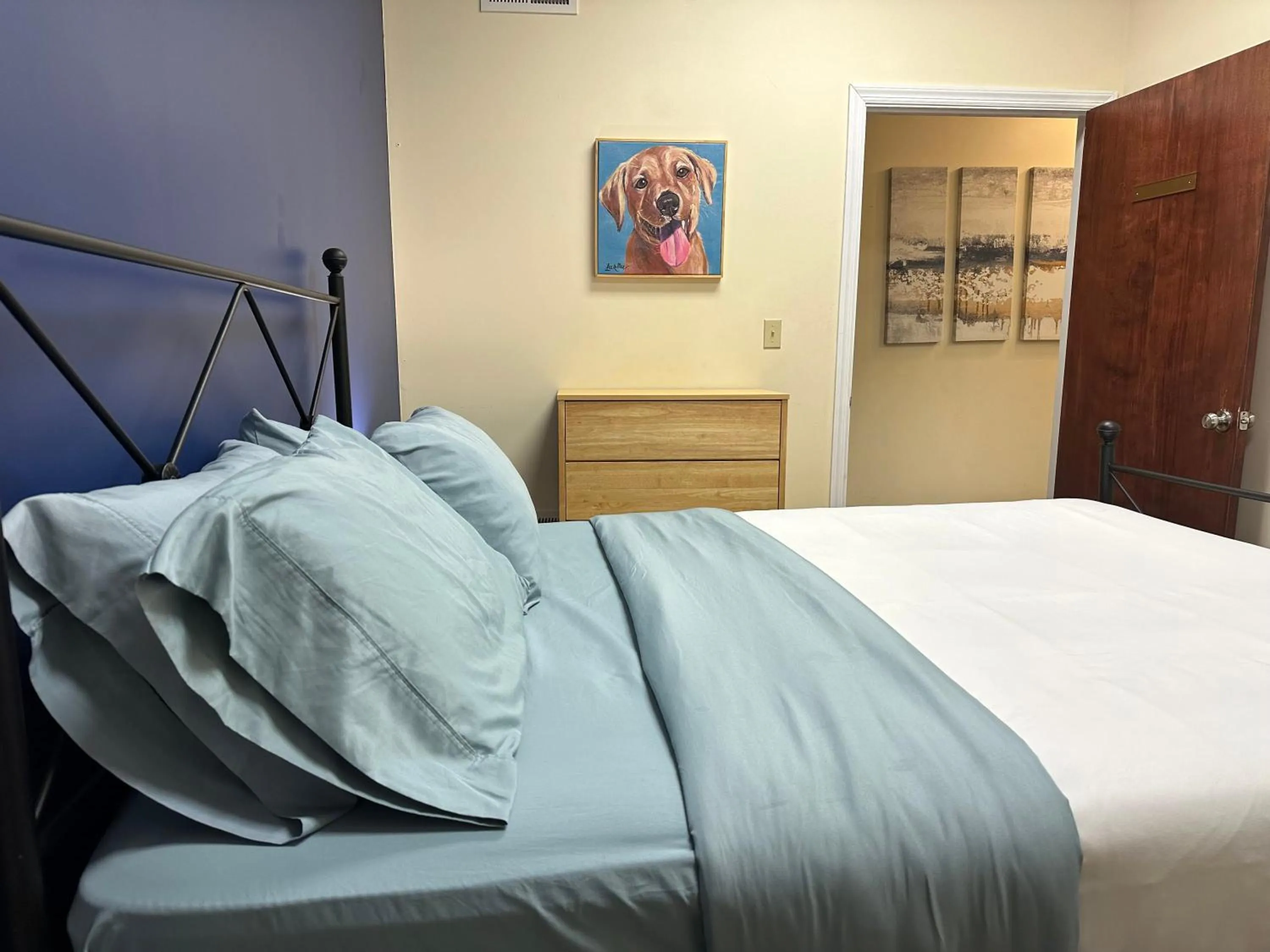 Bed in Stay Pittsburgh