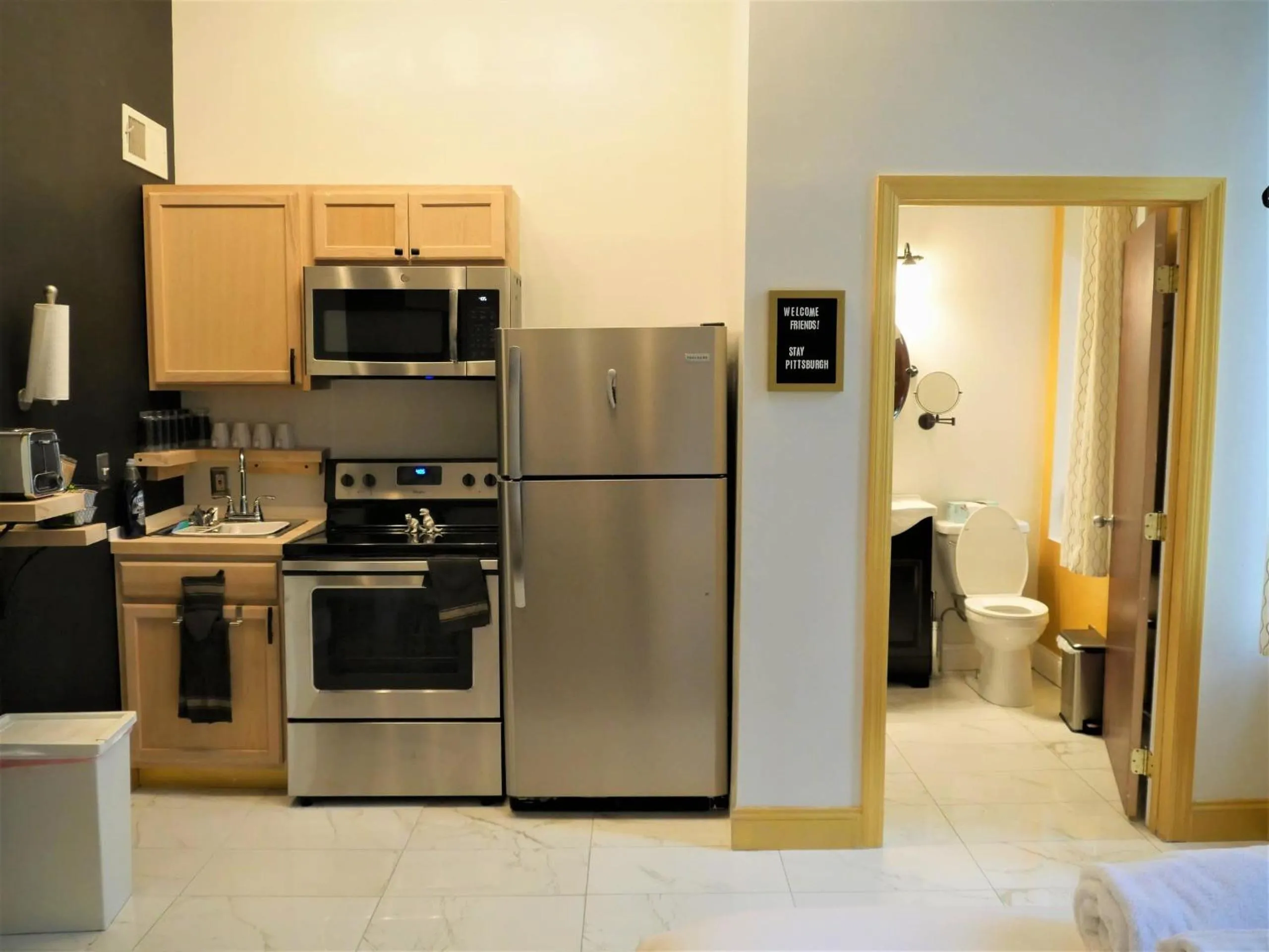 Kitchen or kitchenette in Stay Pittsburgh