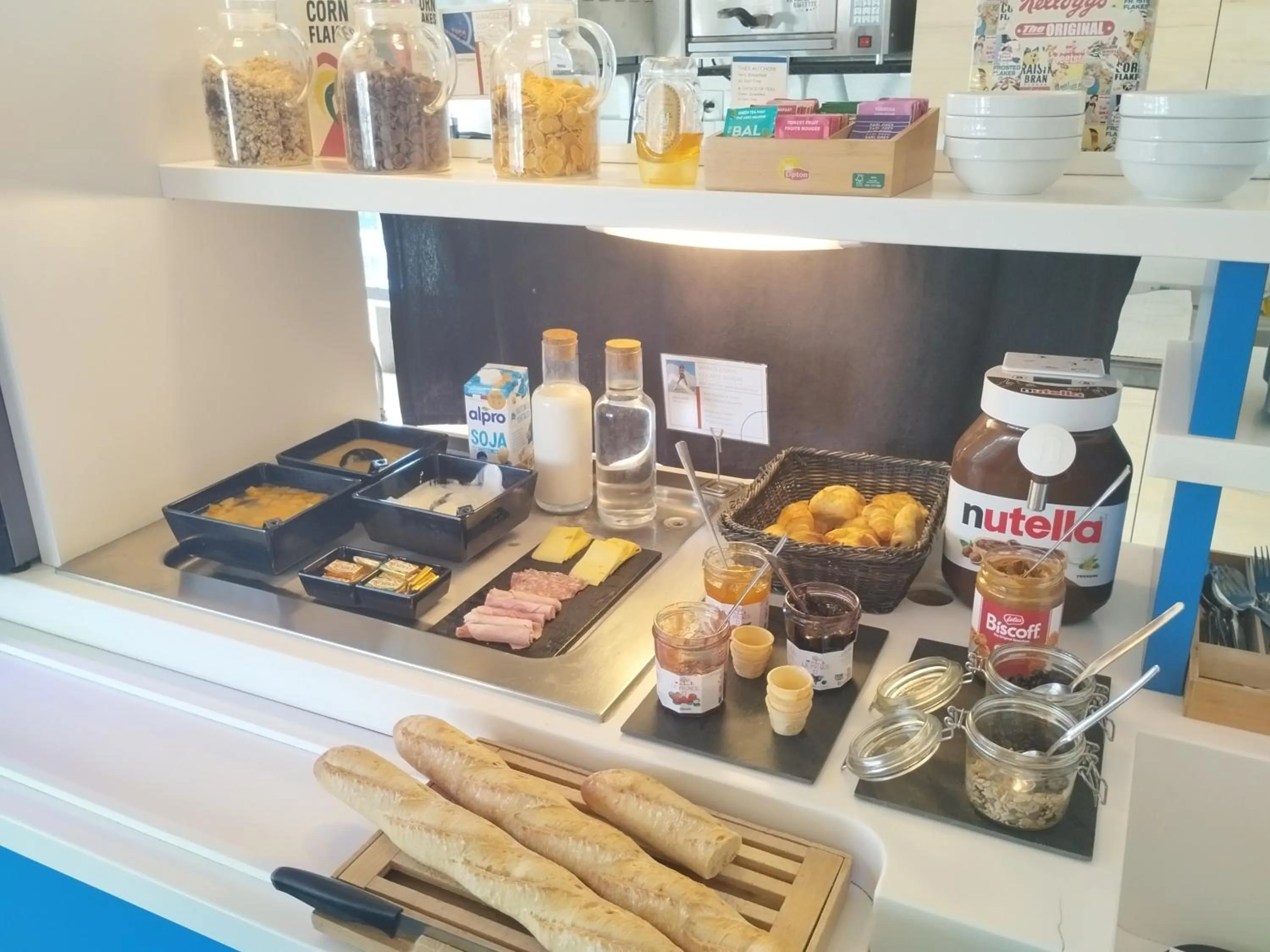 Breakfast in Ibis budget Chambéry Centre Ville