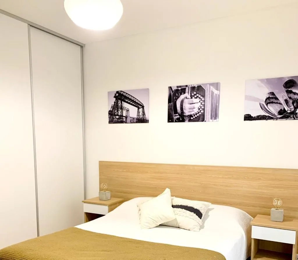 Bed in Palermo Apart By Zafiro