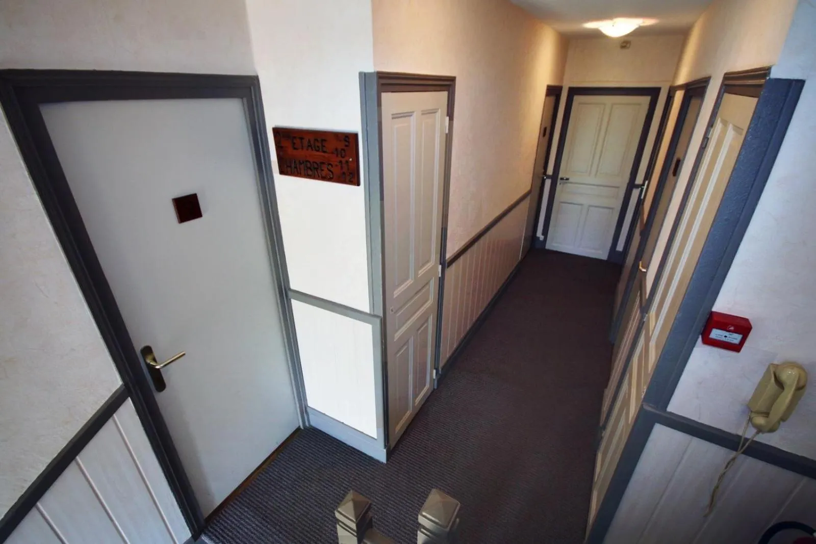 Other in Les Messageries