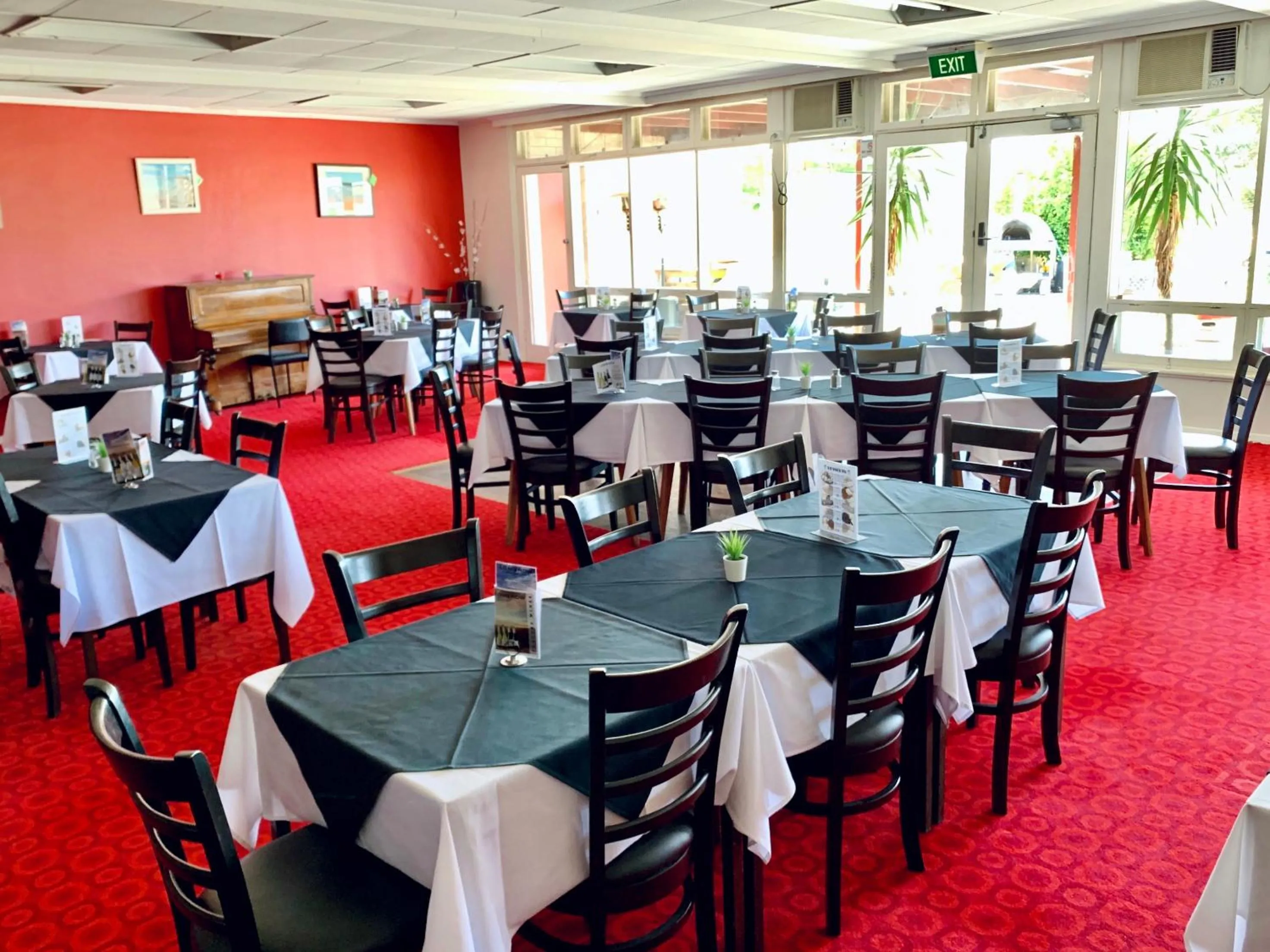 Restaurant/places to eat in Coonalpyn Hotel