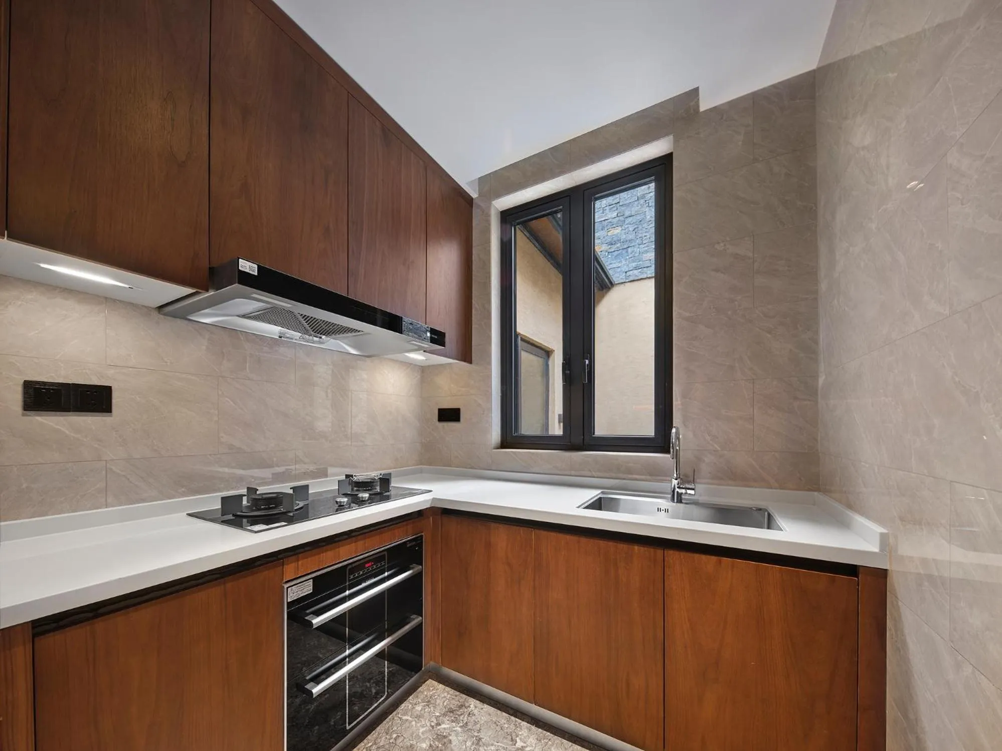 Kitchen or kitchenette in Xianghu Xiaoyao Manor