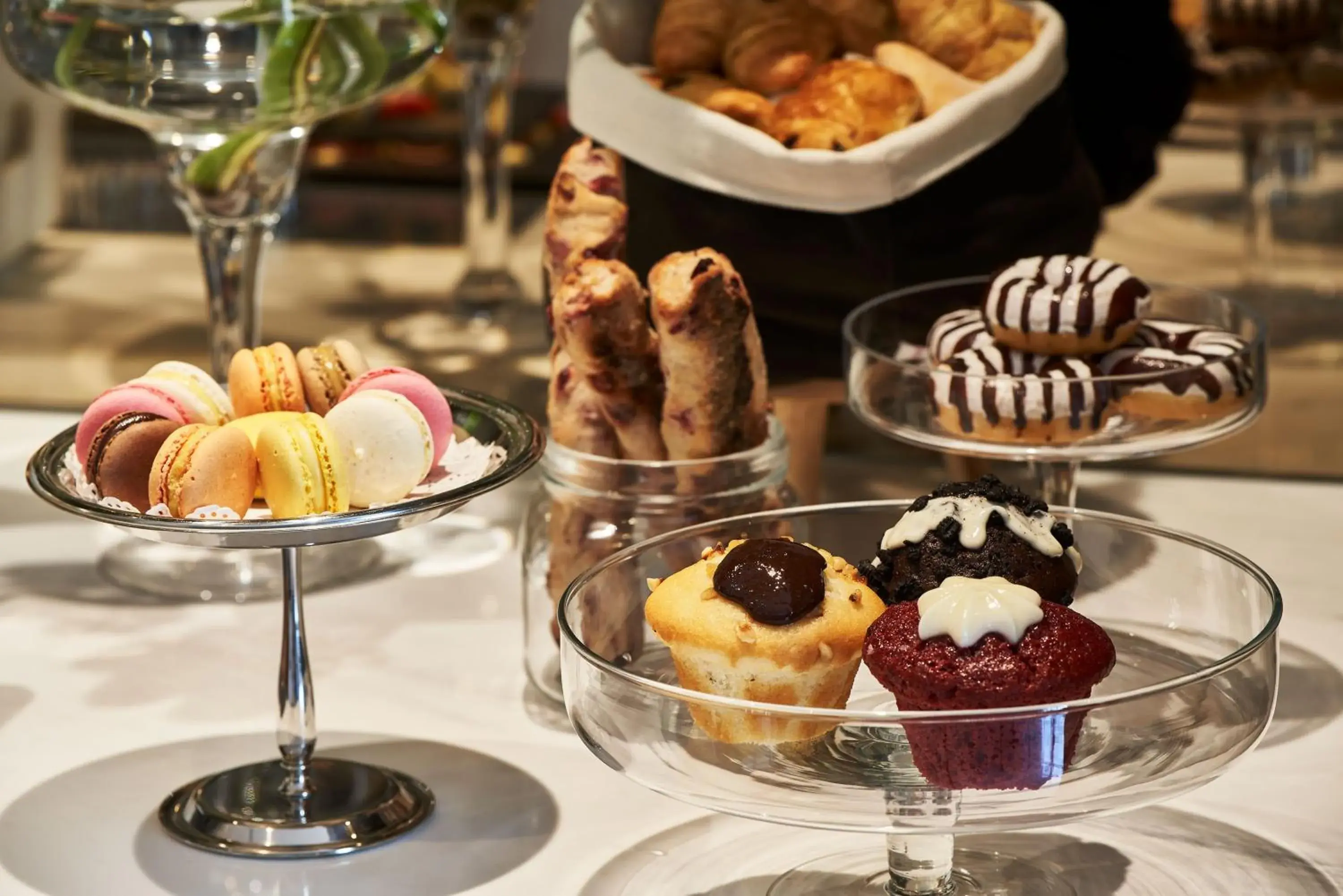 Restaurant/places to eat in Bellevue On The Beach Suites Restaurant/places to eat in Bellevue On The Beach Suites