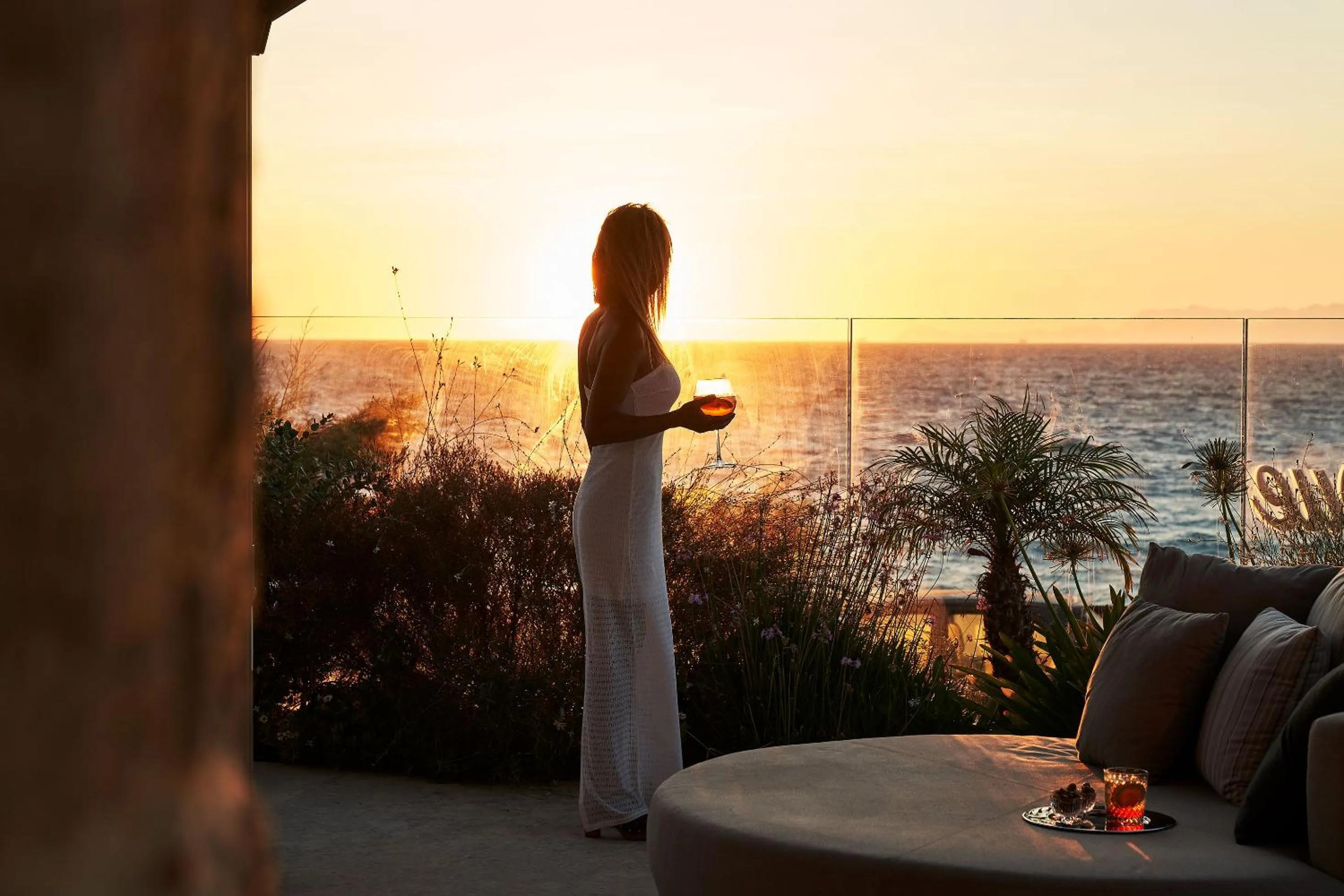 Patio in Bellevue On The Beach Suites
