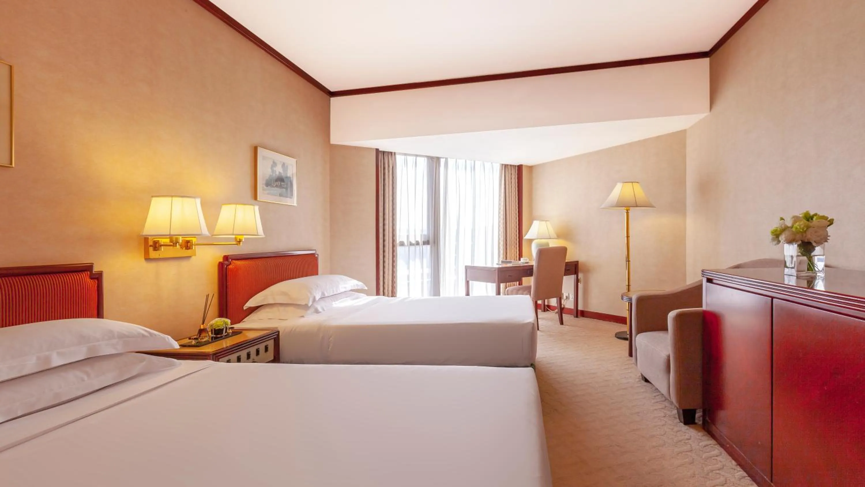 Bed in Felicity Hotel Shenzhen, Luohu Railway Station