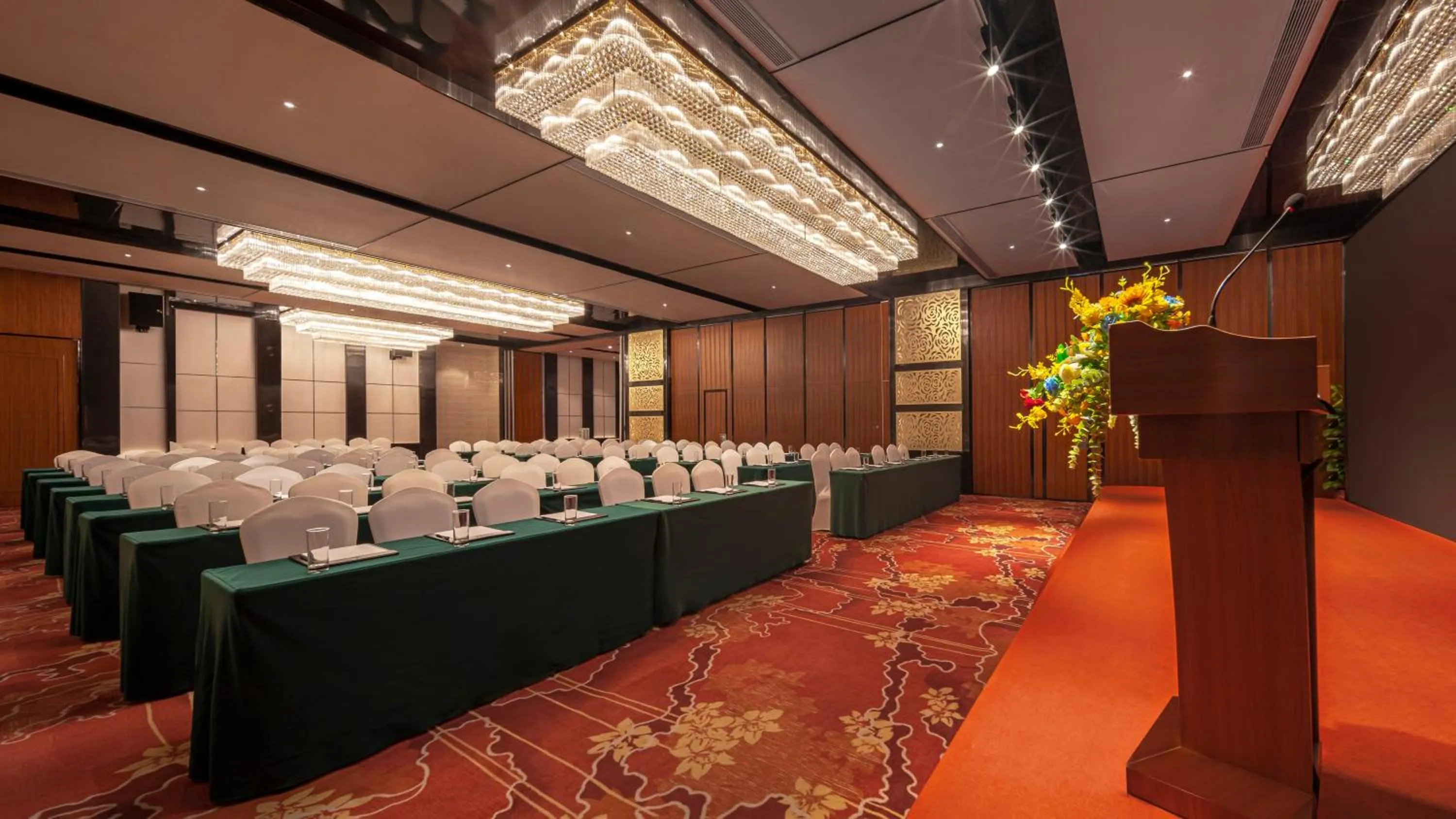 Meeting/conference room in Felicity Hotel Shenzhen, Luohu Railway Station