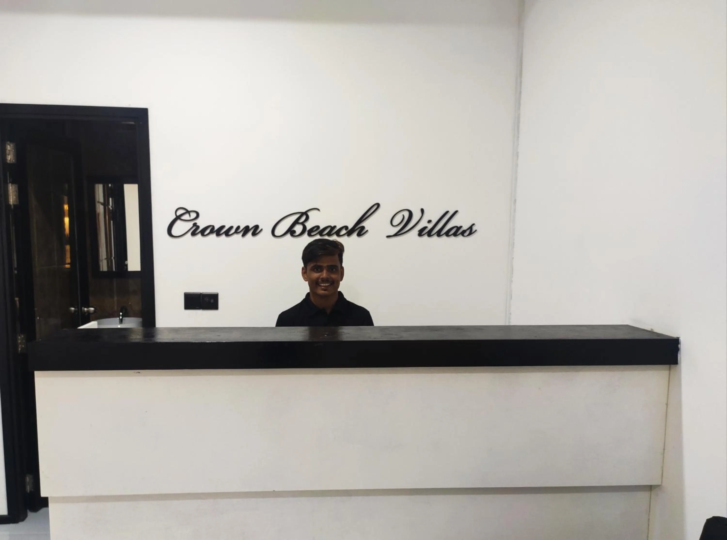 Lobby or reception in Crown Beach Villas -Private Beach