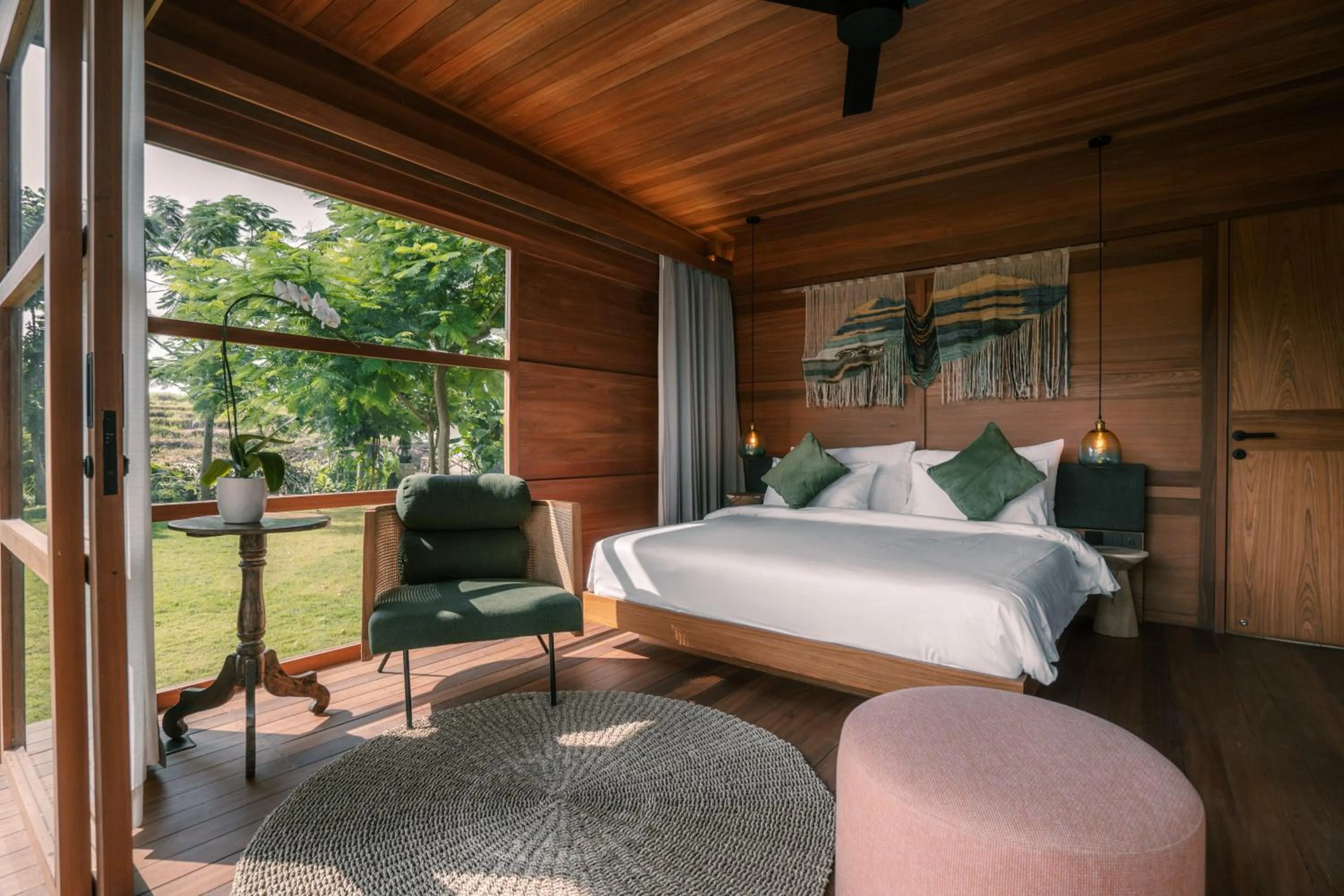 Bed in Grün Canggu Garden