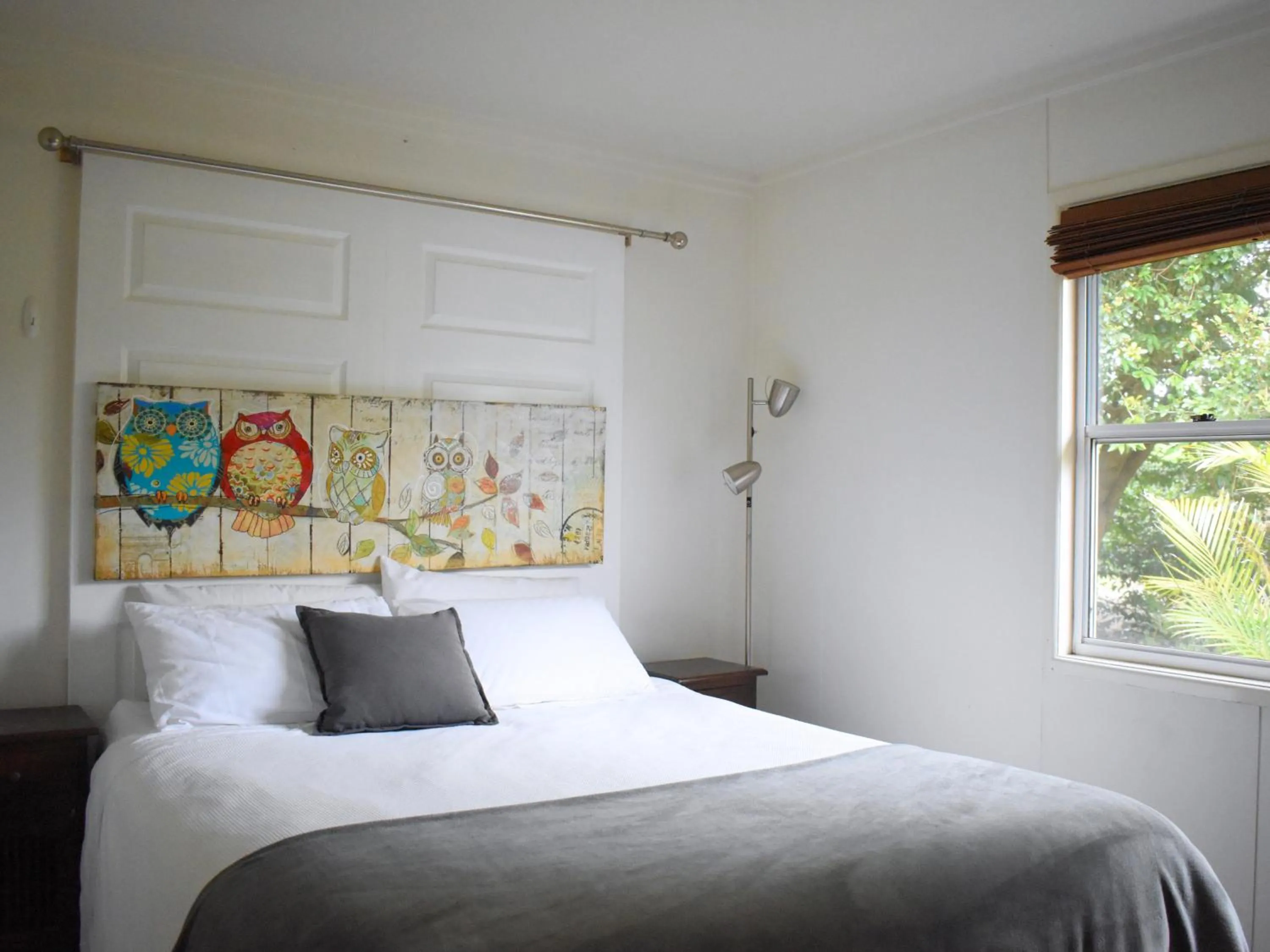 Bed in Maleny Homestead & Cottage