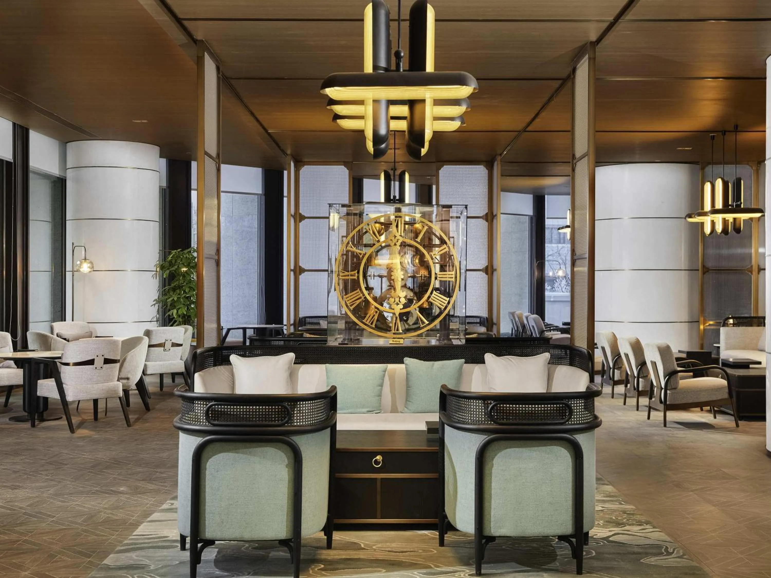 Lounge or bar in Swissotel Beijing Hong Kong Macau Center - 1 min to subway