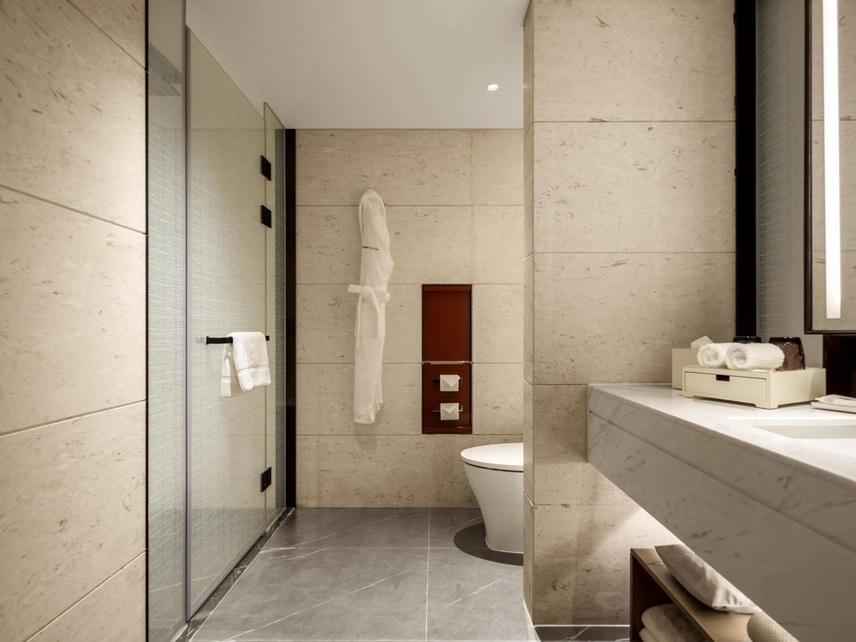 Bedroom in Swissotel Beijing Hong Kong Macau Center - 1 min to subway