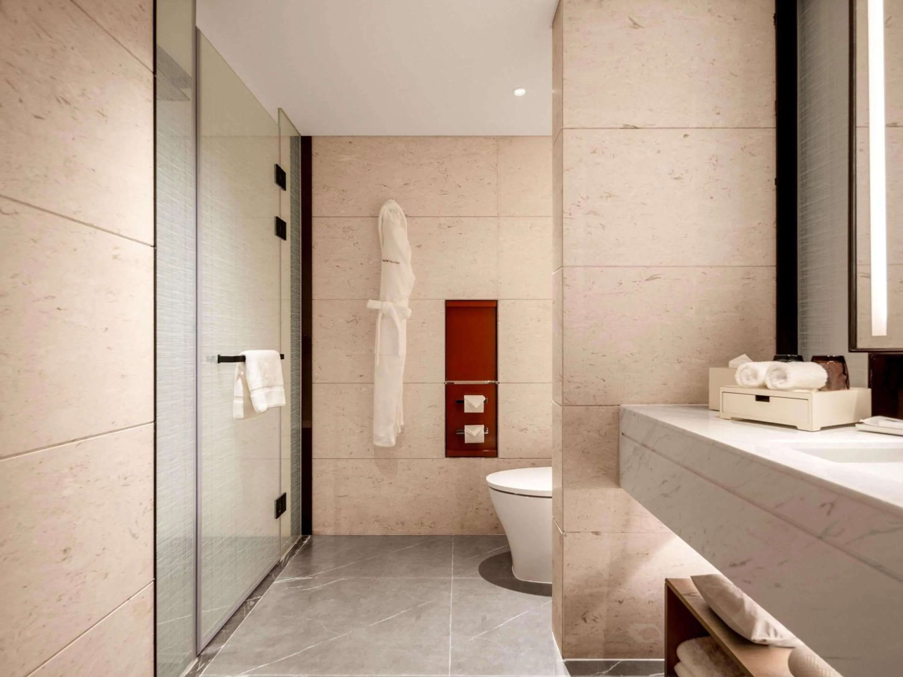 Bedroom in Swissotel Beijing Hong Kong Macau Center - 1 min to subway