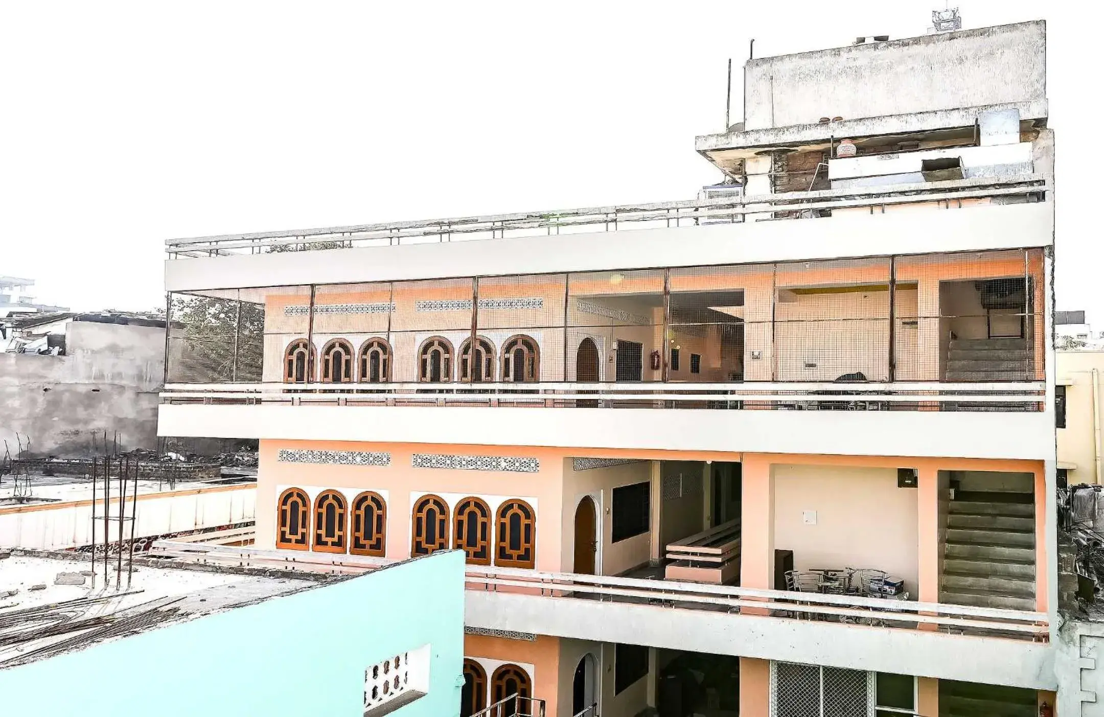 Facade/entrance in SPOT ON Hotel Pink Sun Facade/entrance in SPOT ON Hotel Pink Sun