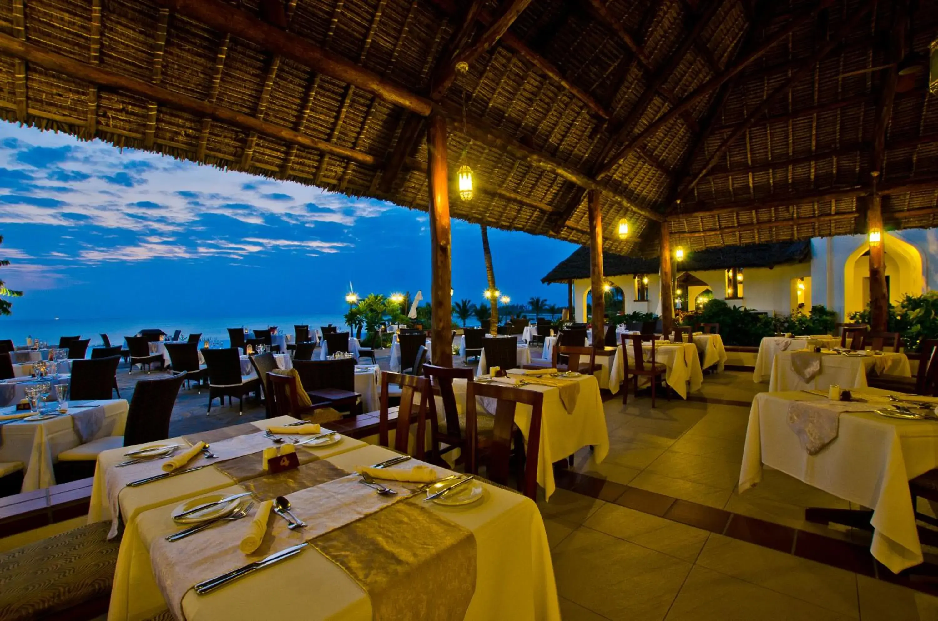 Restaurant/places to eat in Sea Cliff Resort & Spa Restaurant/places to eat in Sea Cliff Resort & Spa