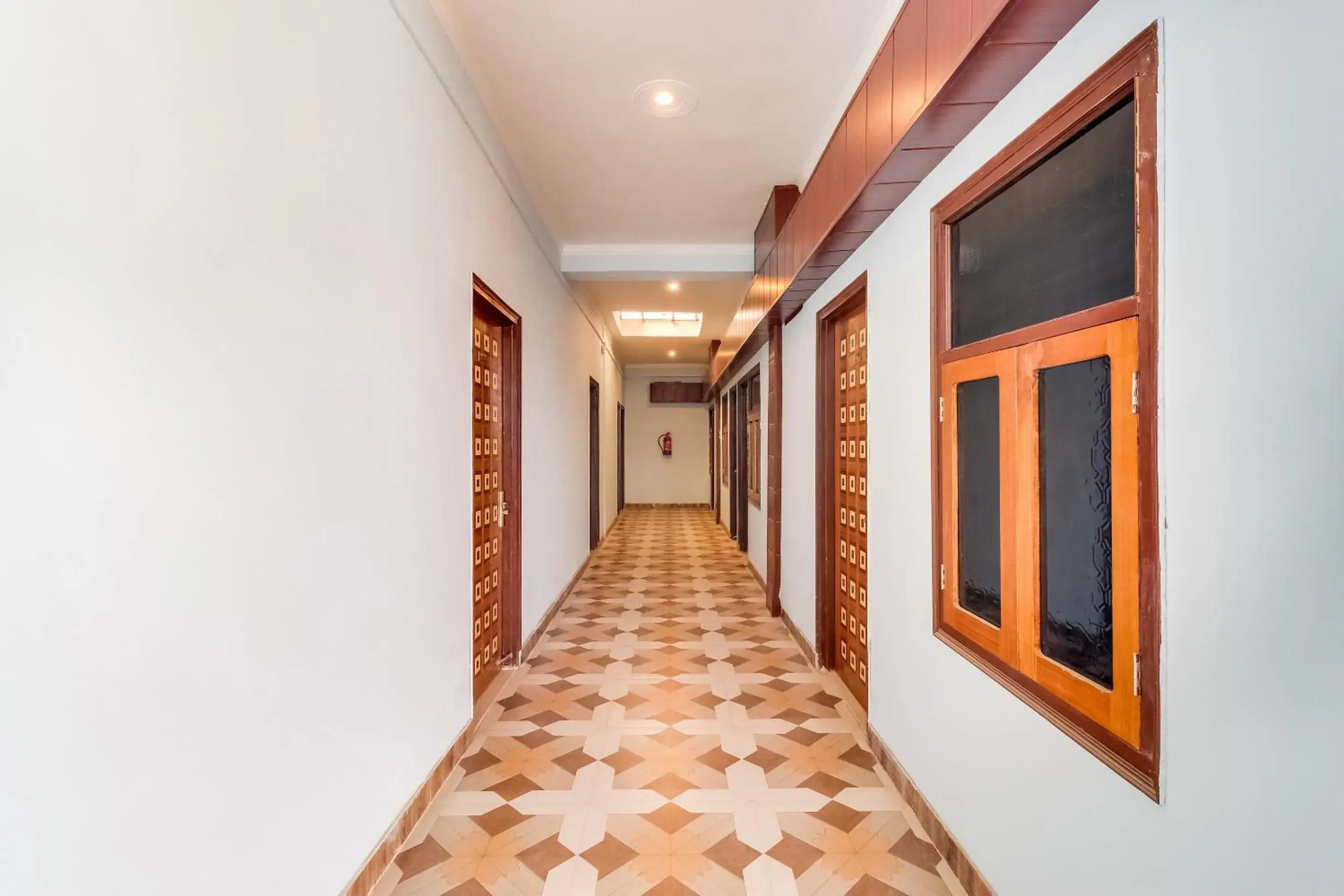 Lobby or reception in Hotel O The Velvet Chinhat Tiraha Lobby or reception in Hotel O The Velvet Chinhat Tiraha