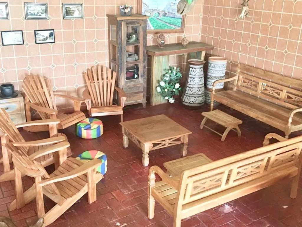 Lounge or bar in Hotel Cristo Rei 611