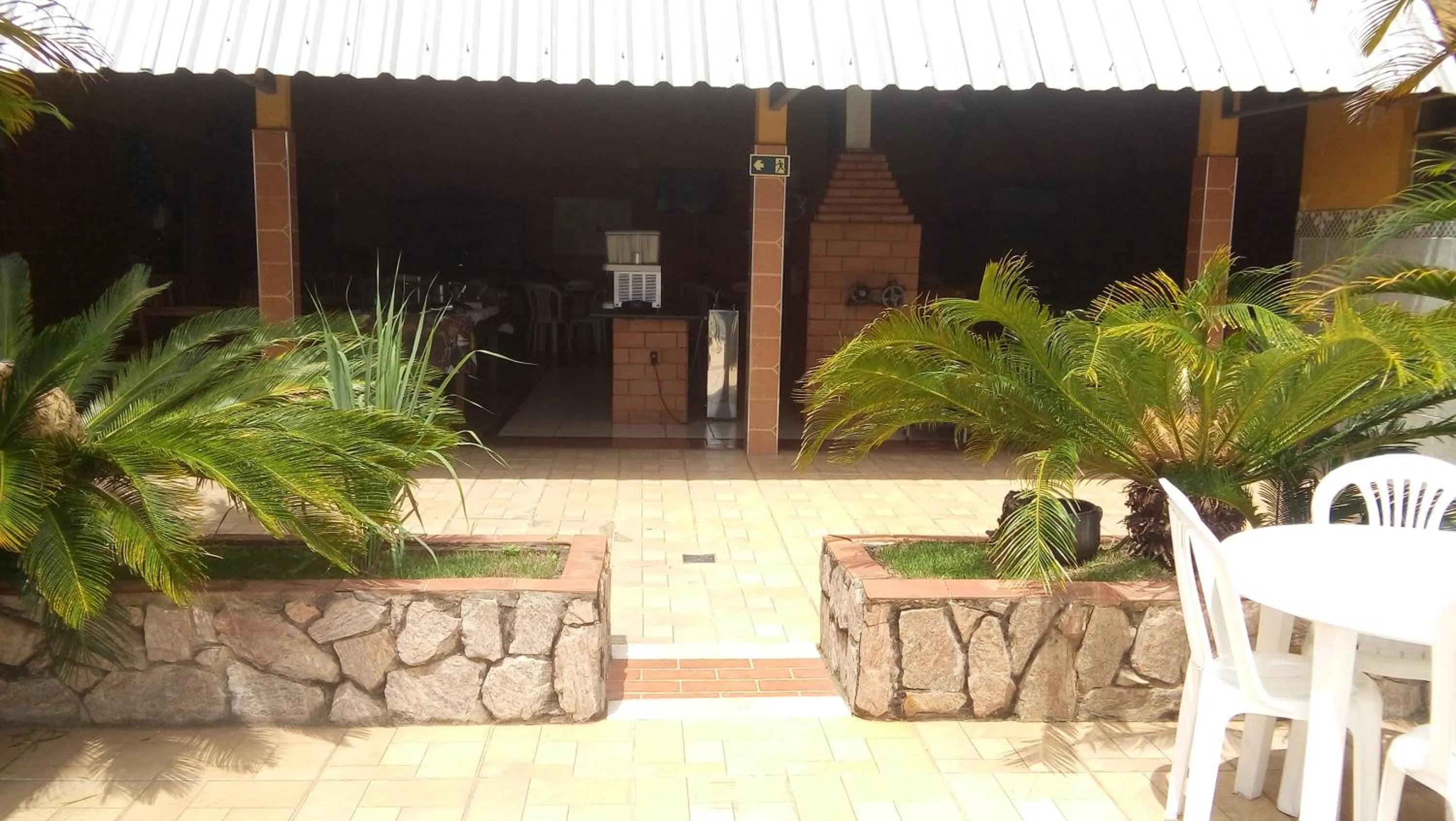 Hotel Cristo Rei 611