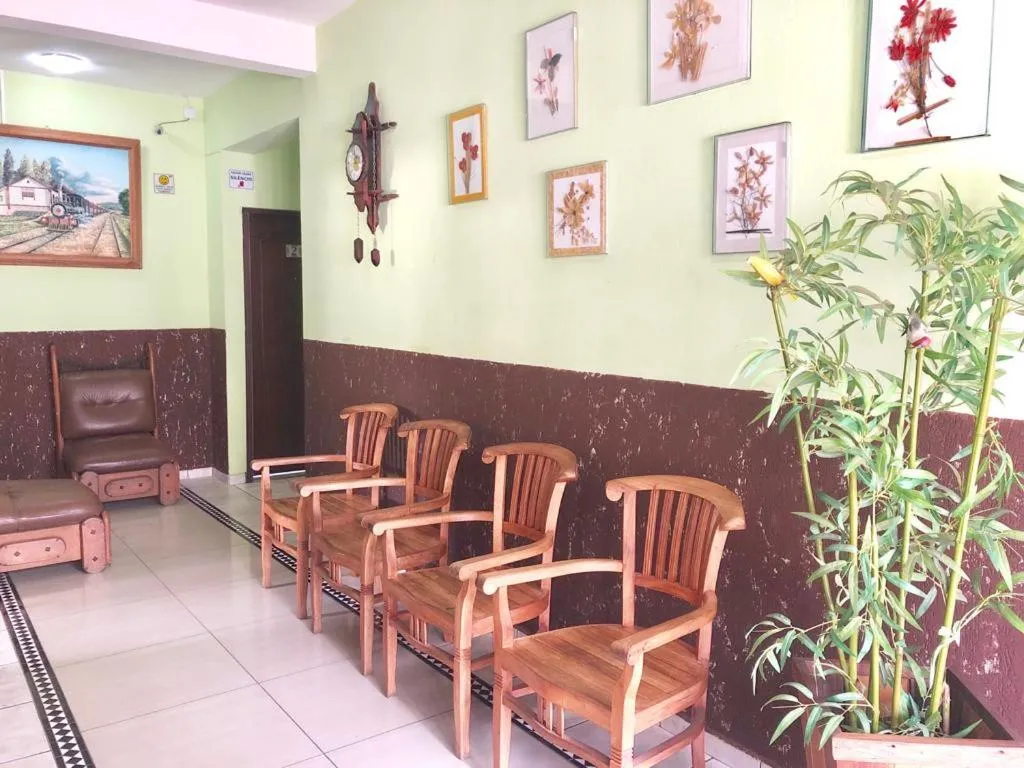 Hotel Cristo Rei 611