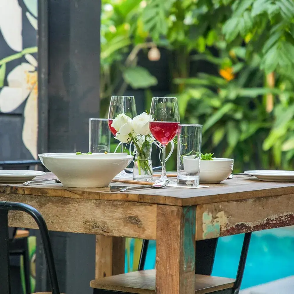 Restaurant/places to eat in Red Thread Calangute Restaurant/places to eat in Red Thread Calangute