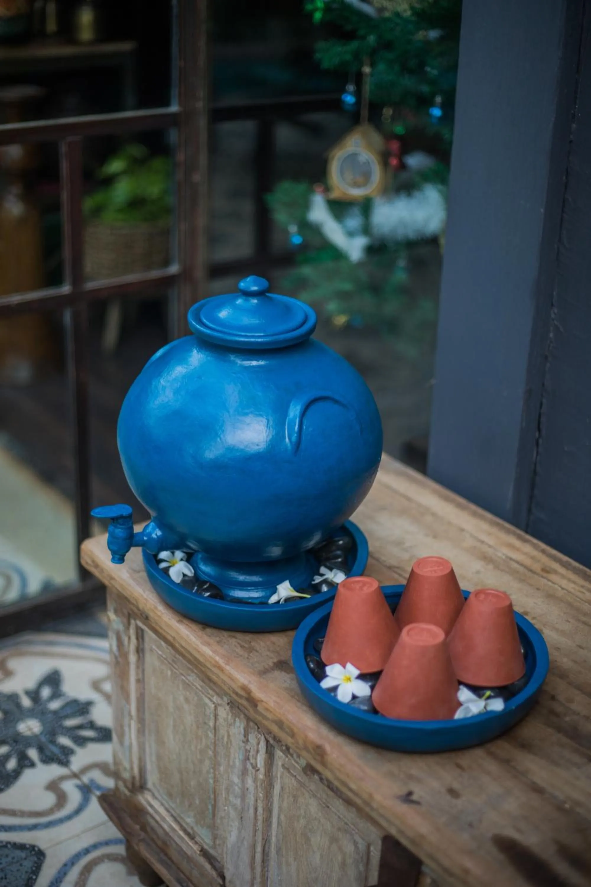 Patio in Red Thread Calangute