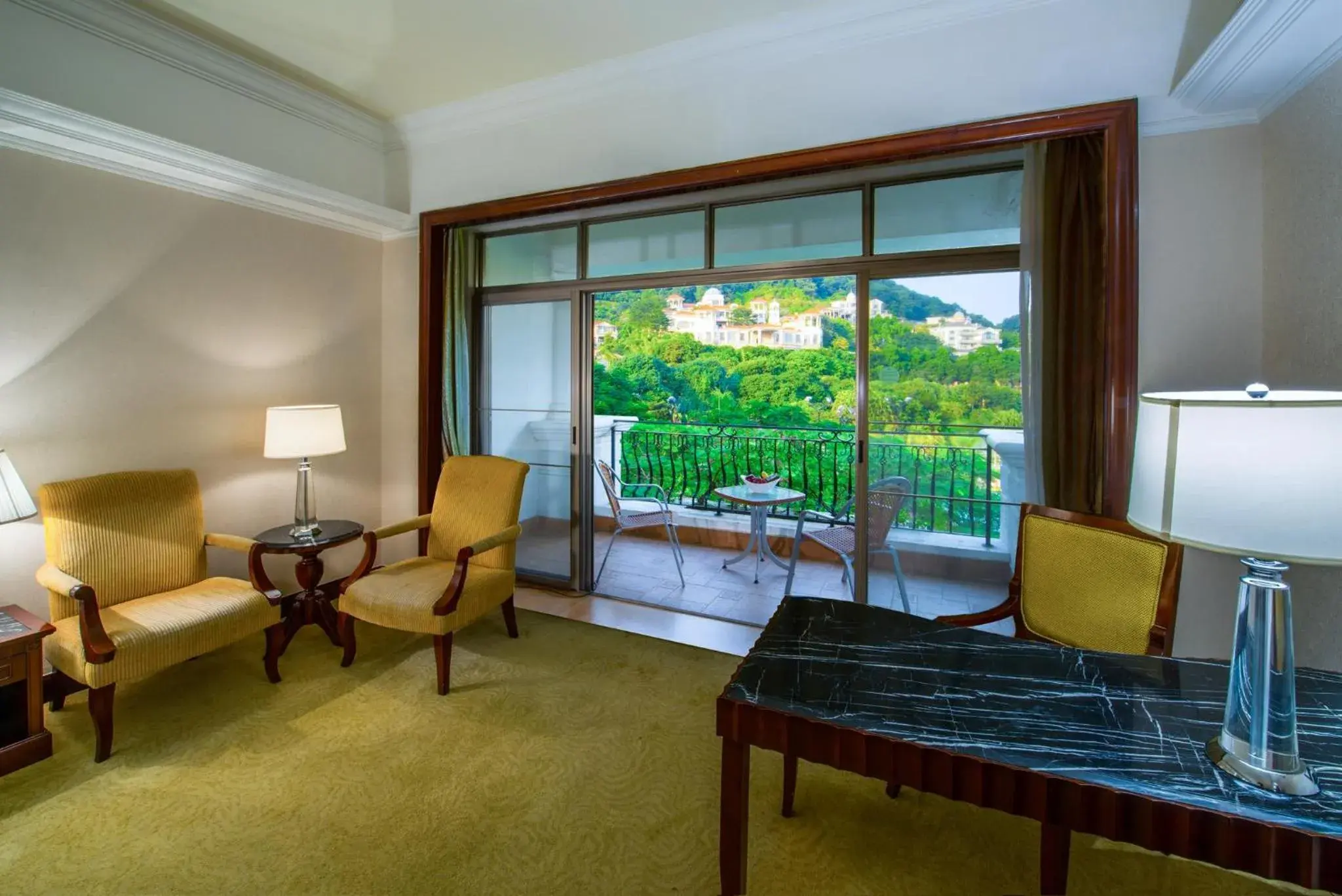 Seating Area in Guangzhou Phoenix City Hotel