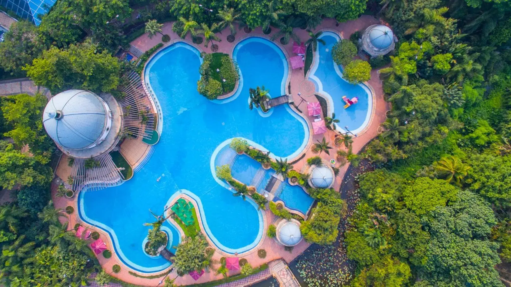 Bird's eye view, Pool View in Guangzhou Phoenix City Hotel